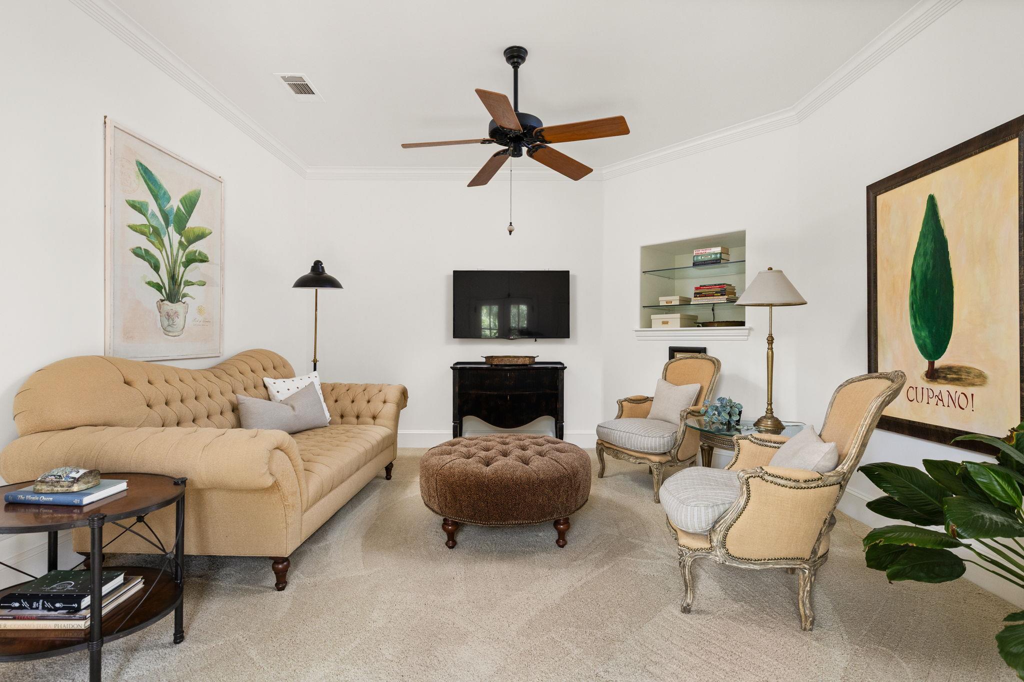 2300 Barton Creek BLVD # 27