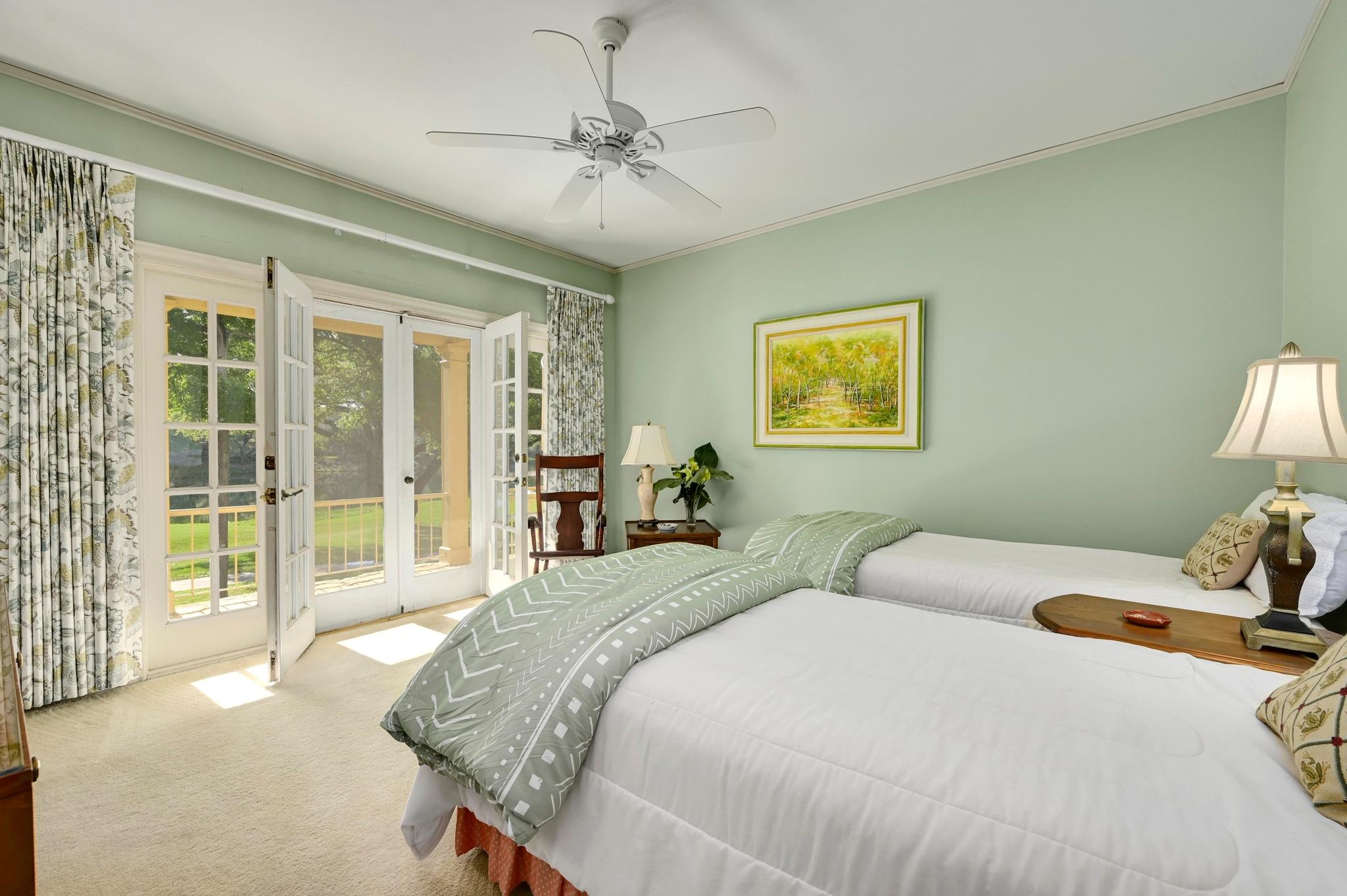 52 Club Estates PKWY