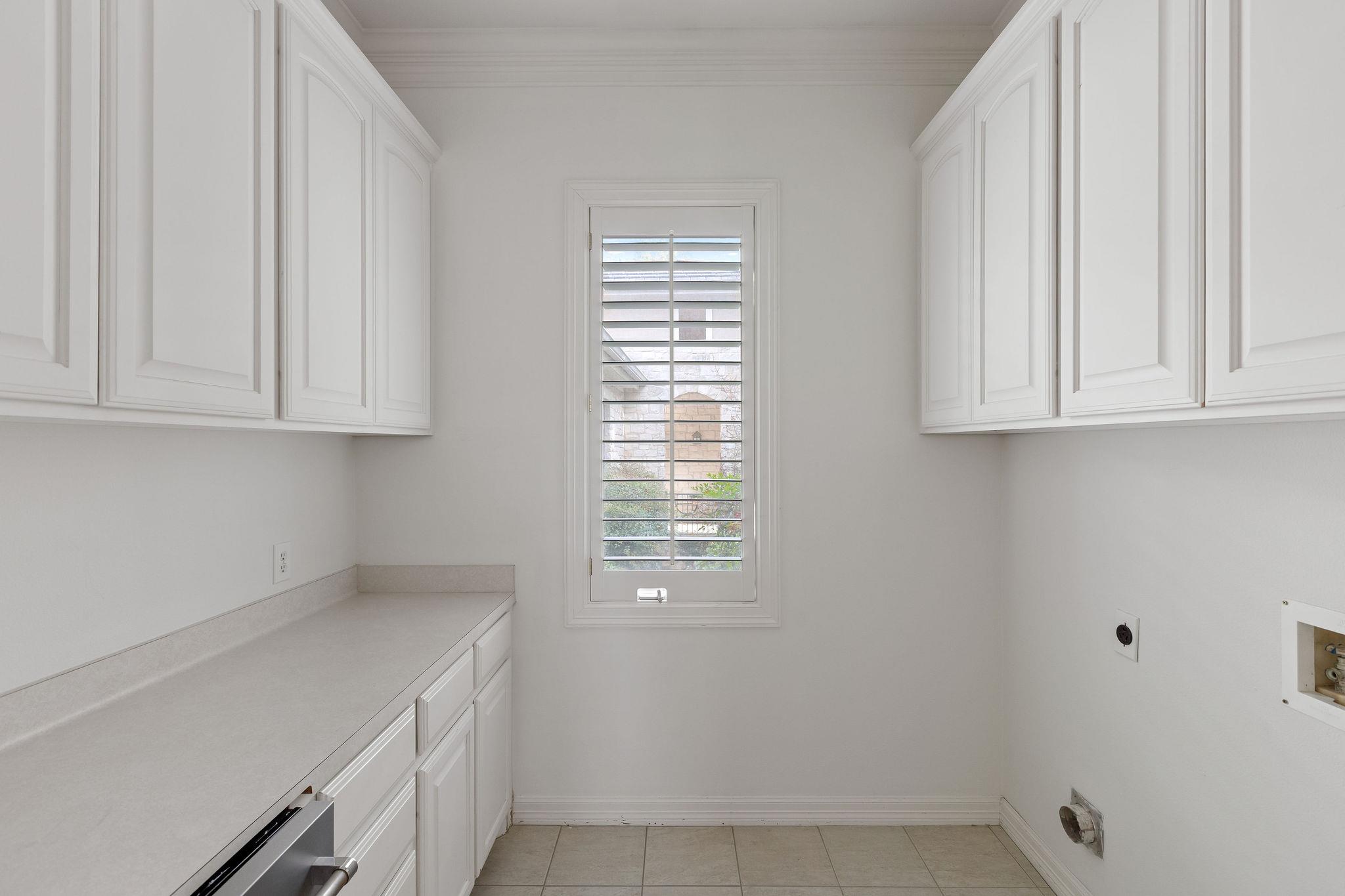 2305 Barton Creek BLVD # 25