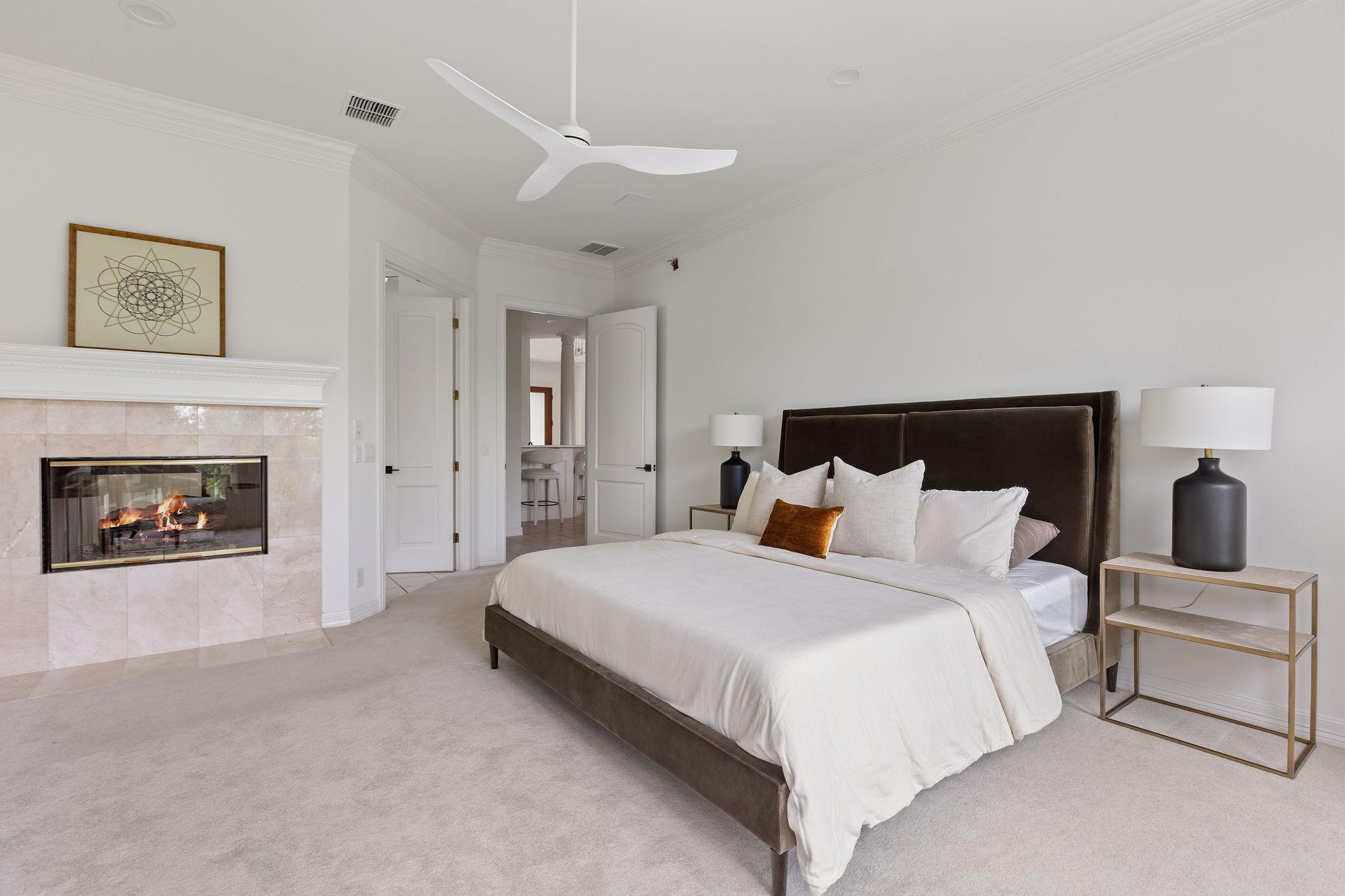 2305 Barton Creek BLVD # 25