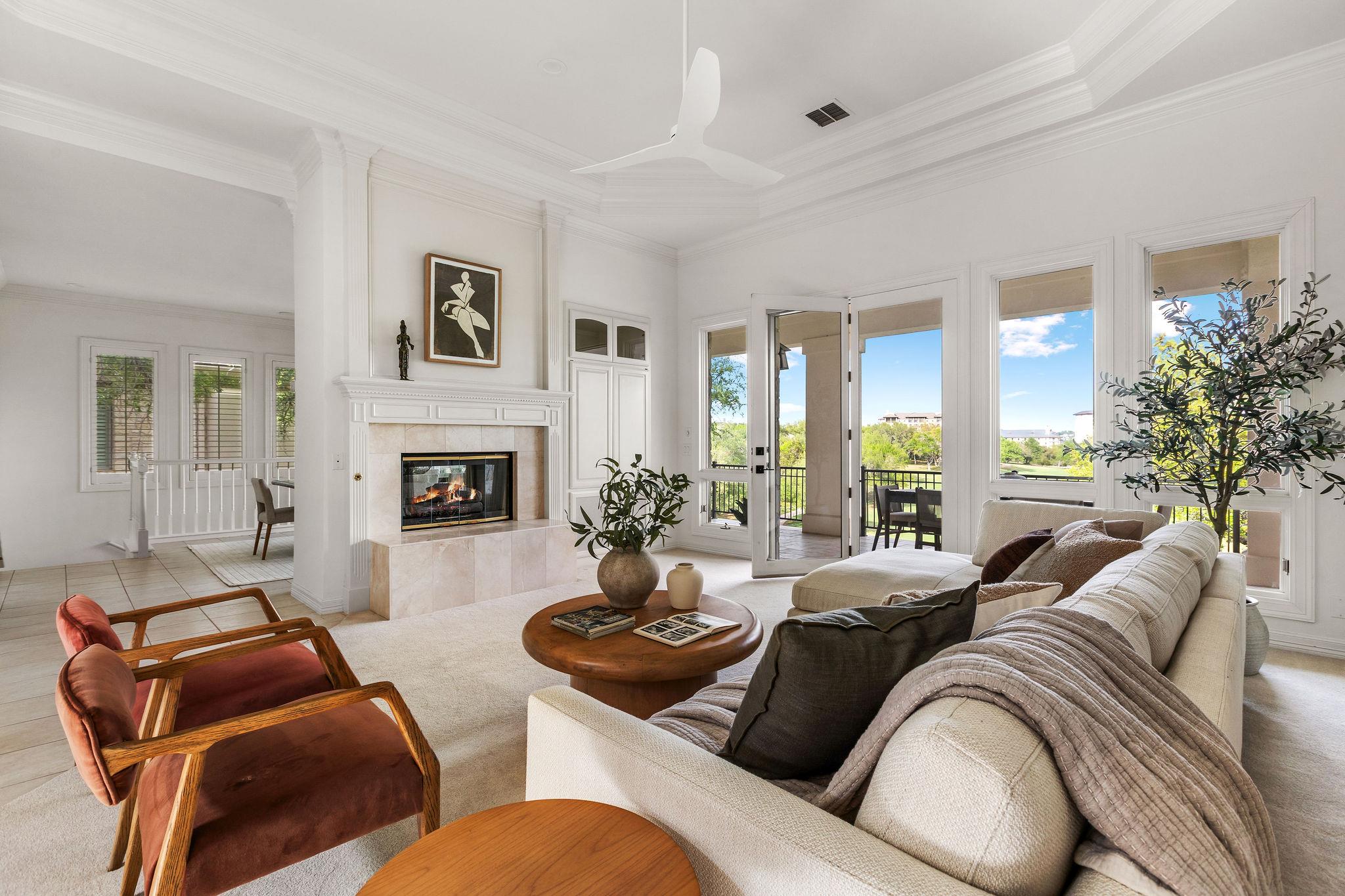 2305 Barton Creek BLVD # 25