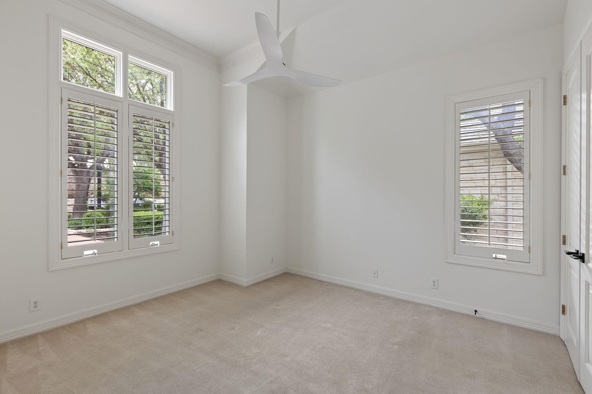 2305 Barton Creek BLVD # 25