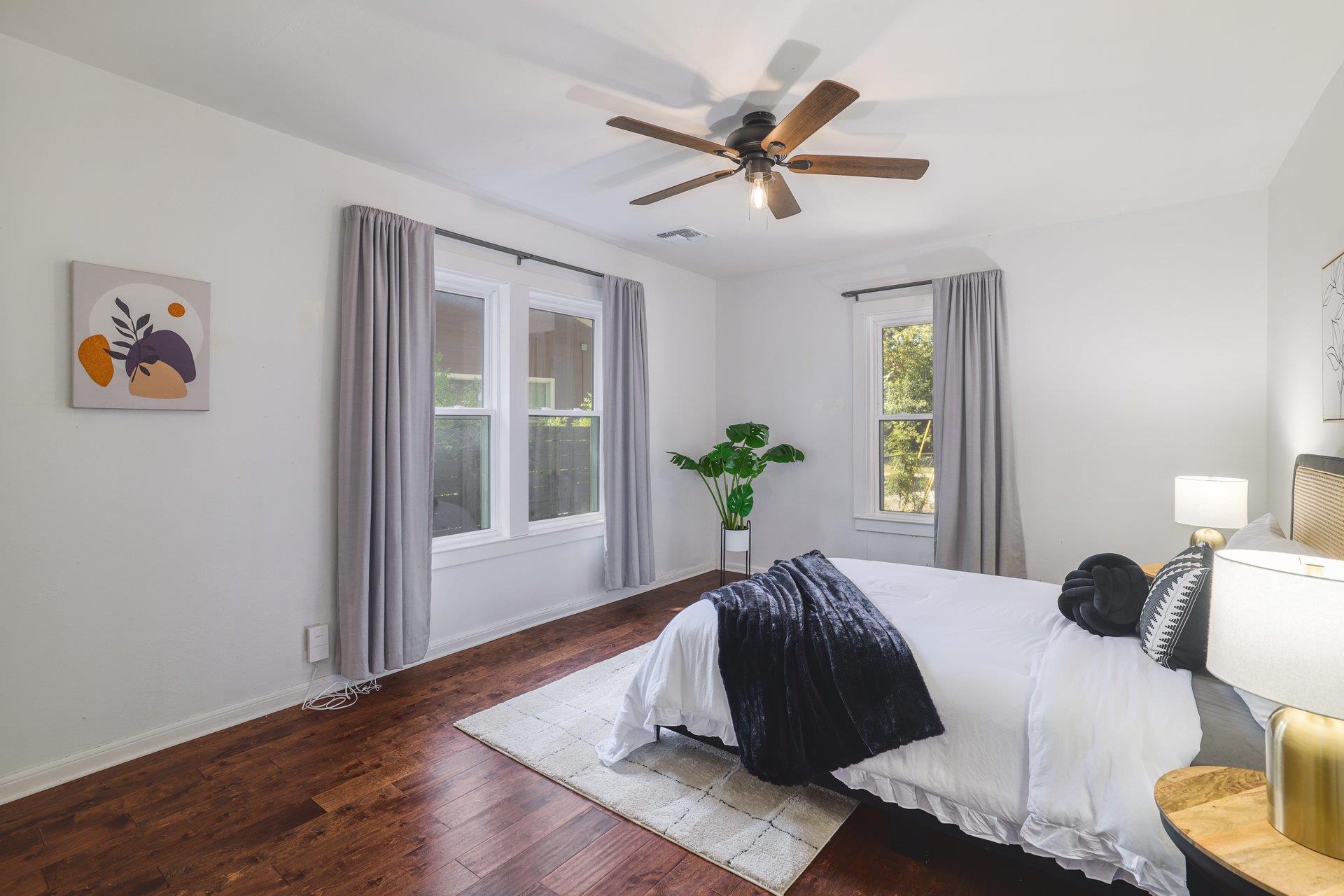 6511 Chesterfield Ave