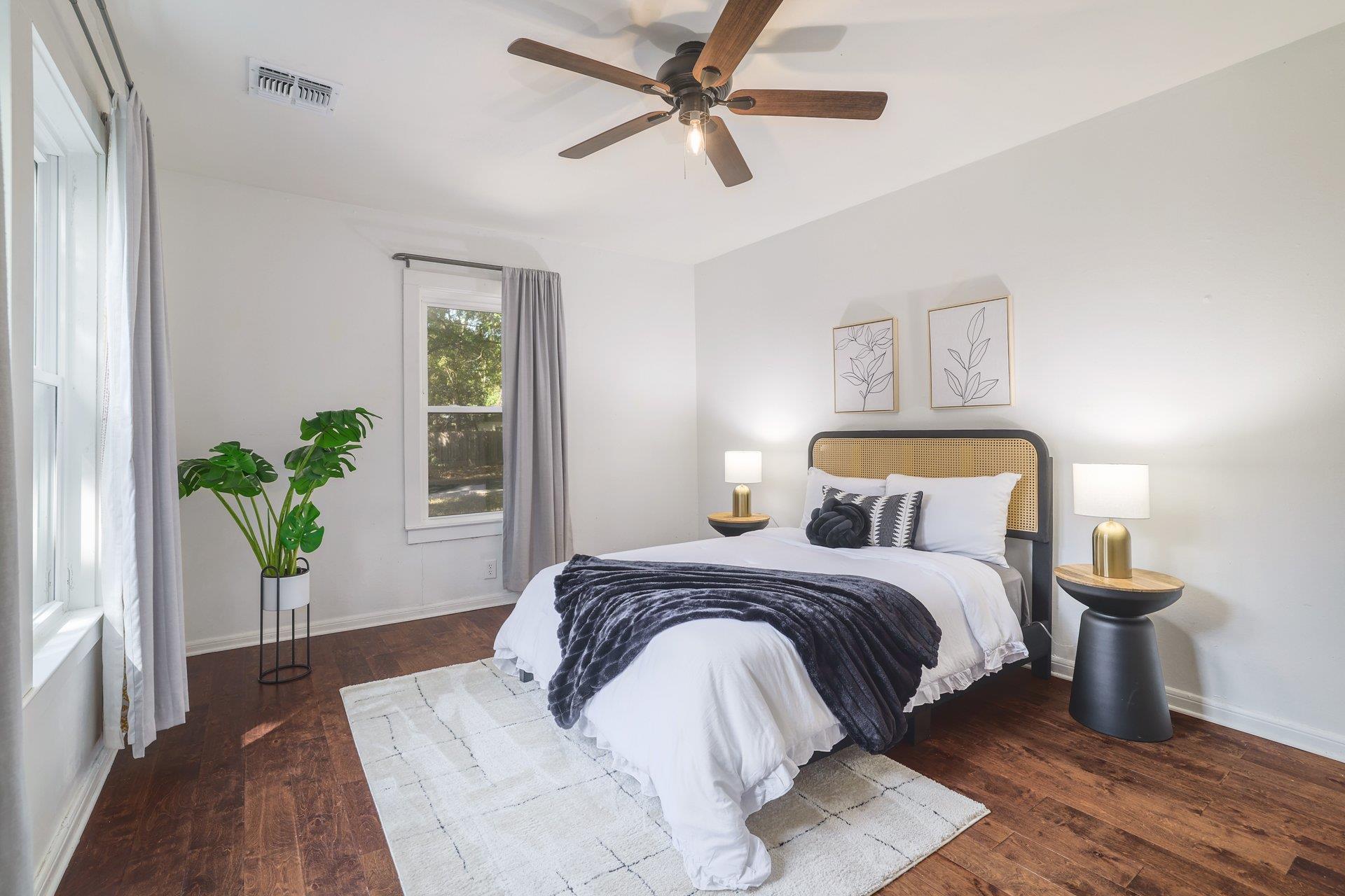 6511 Chesterfield Ave