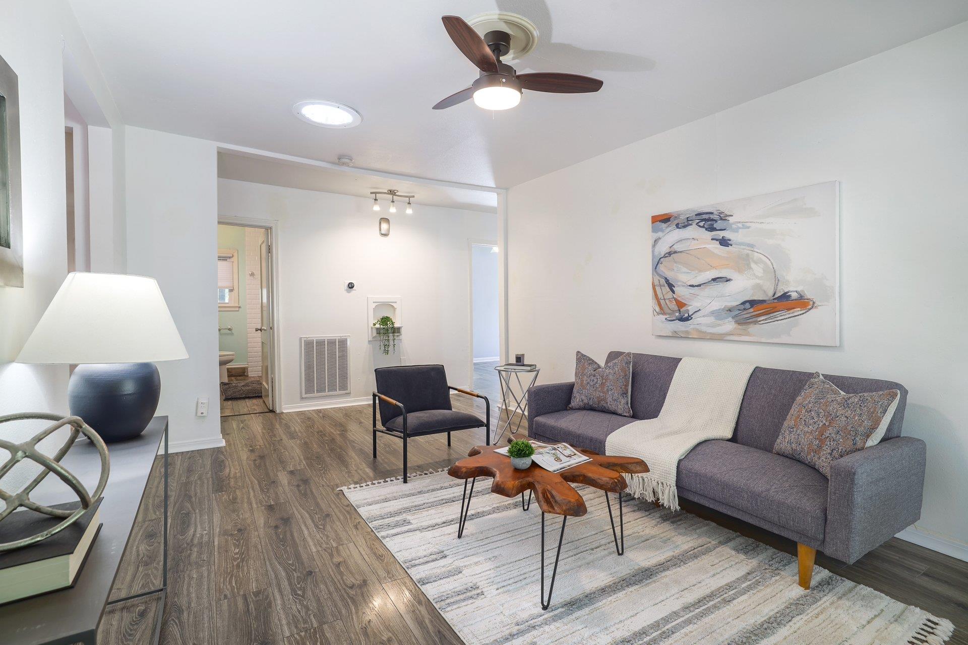 6511 Chesterfield Ave