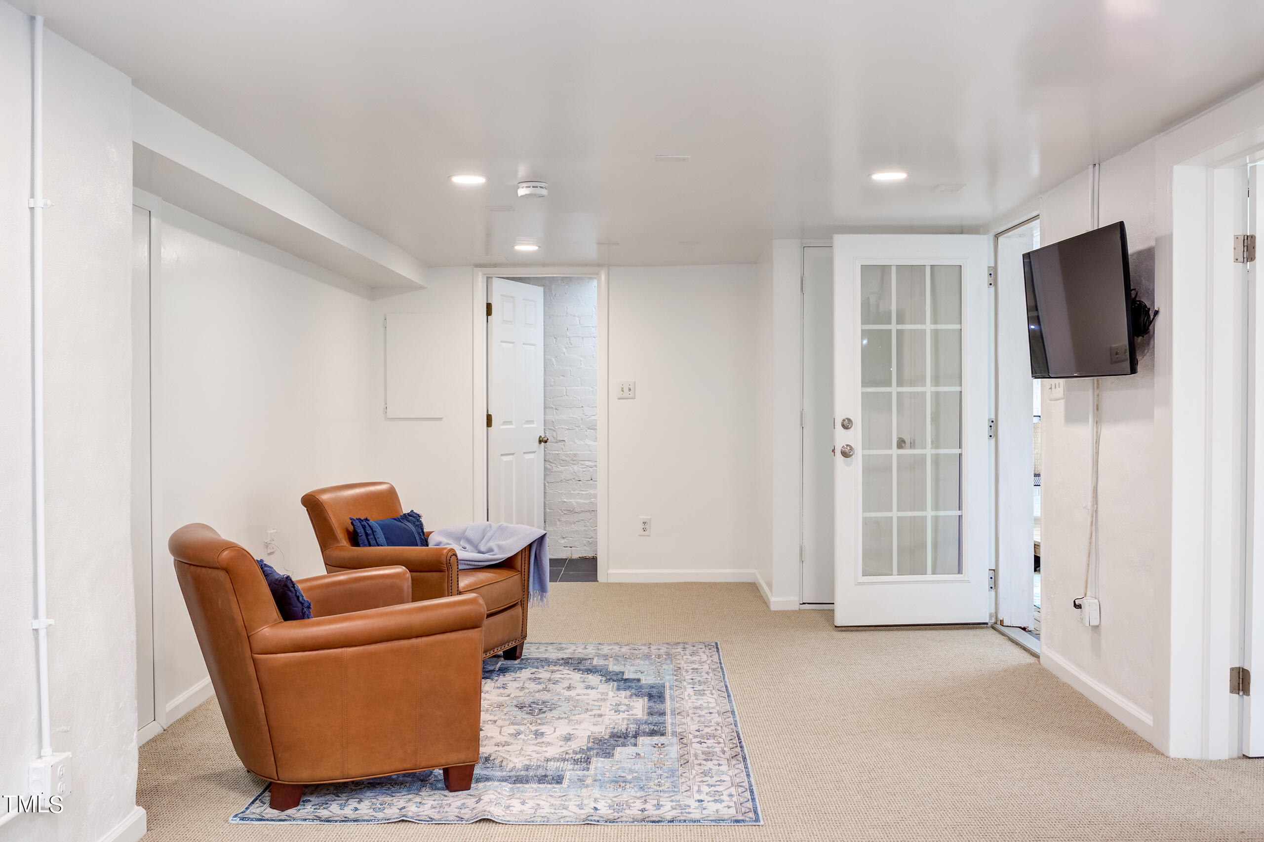 111 Ridge Lane