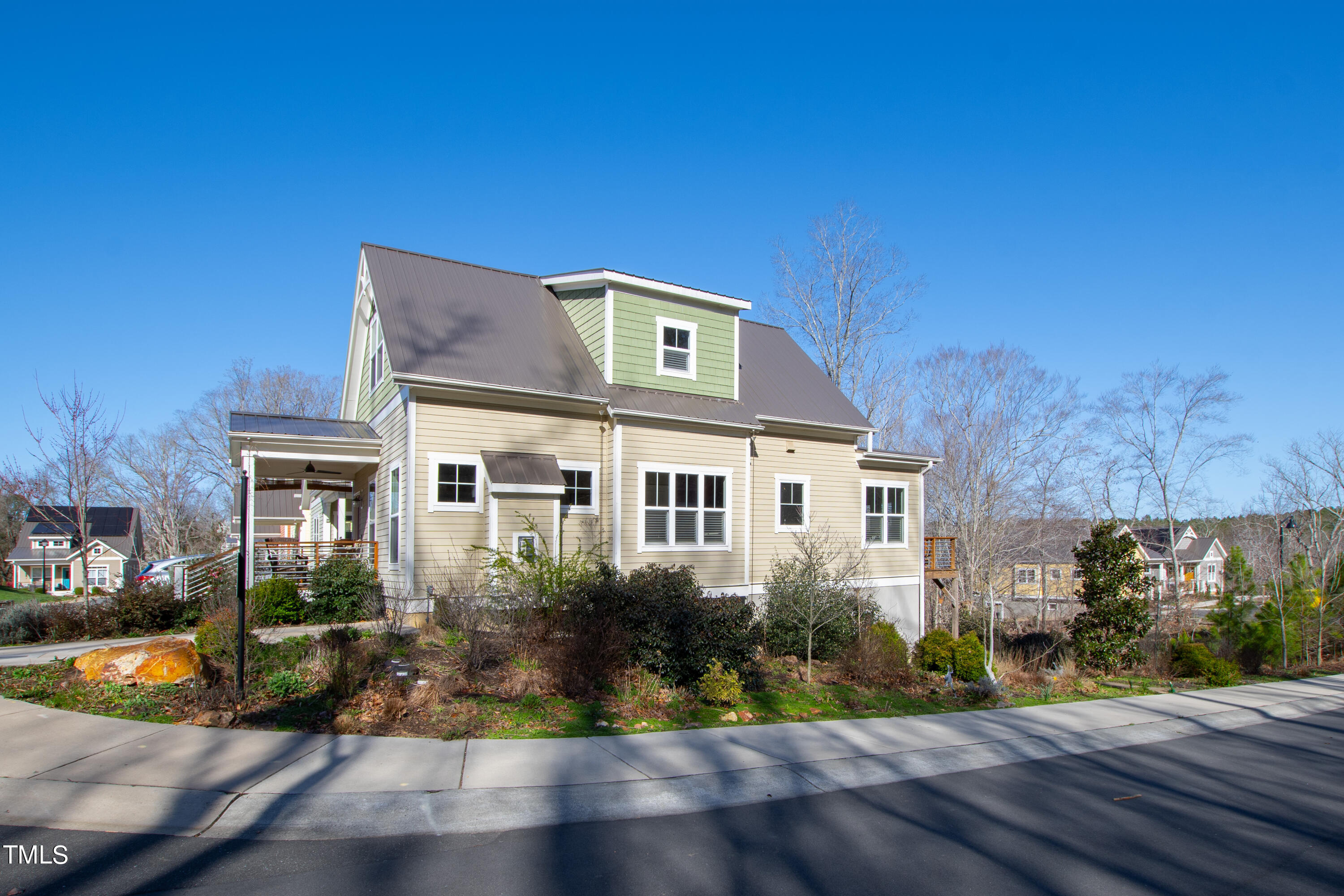 755 Lorentello Circle