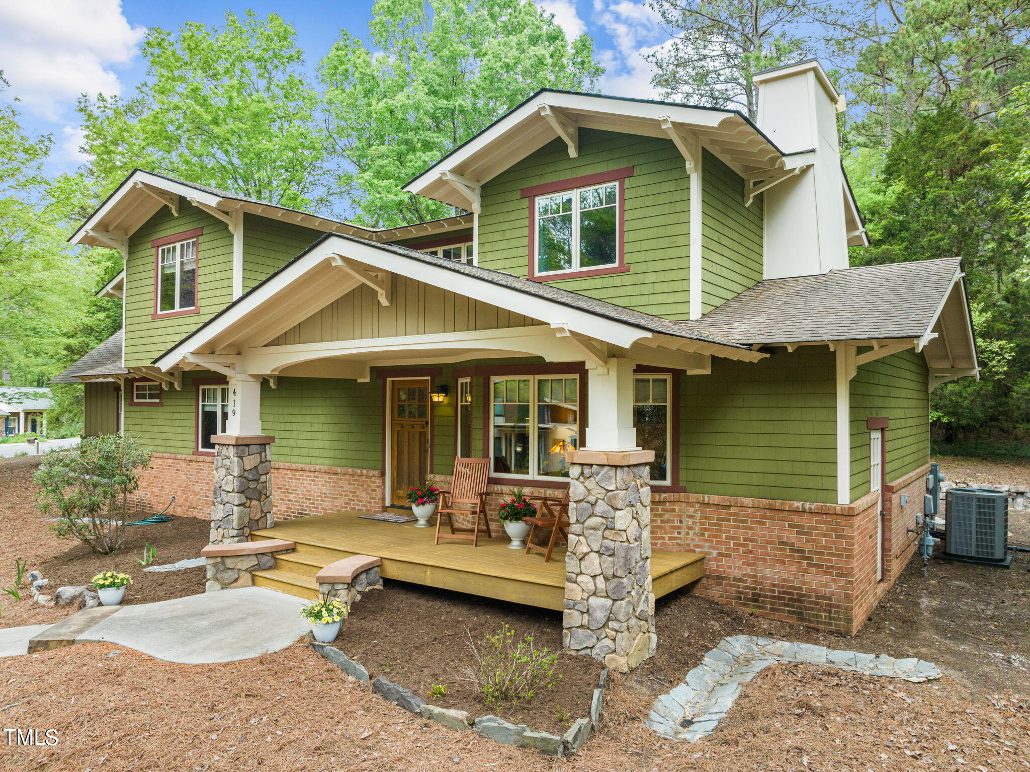 419 Overland Drive