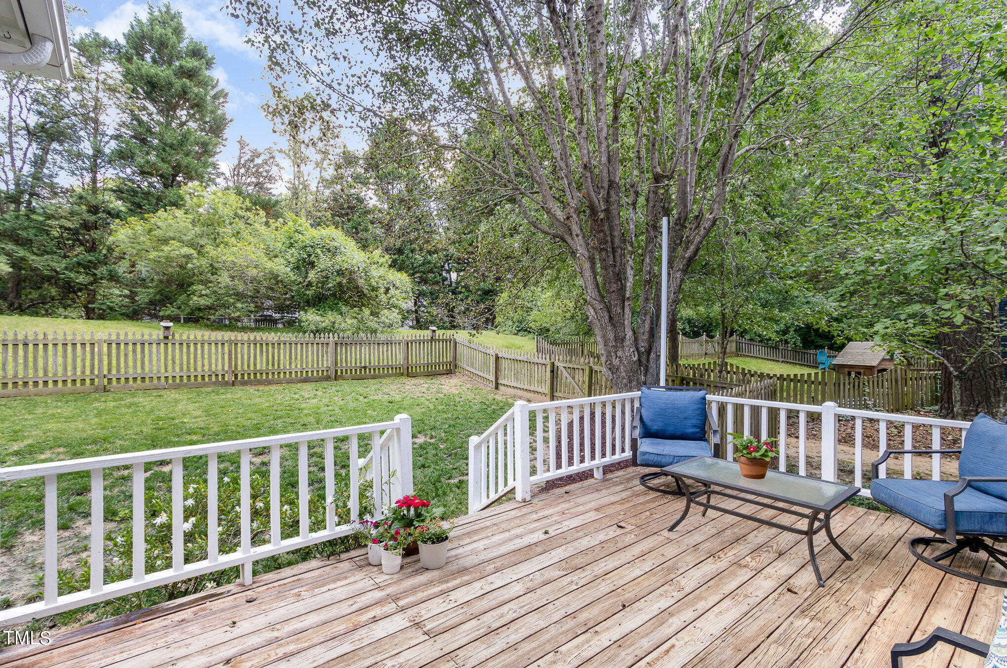 1910 Bearkling Place