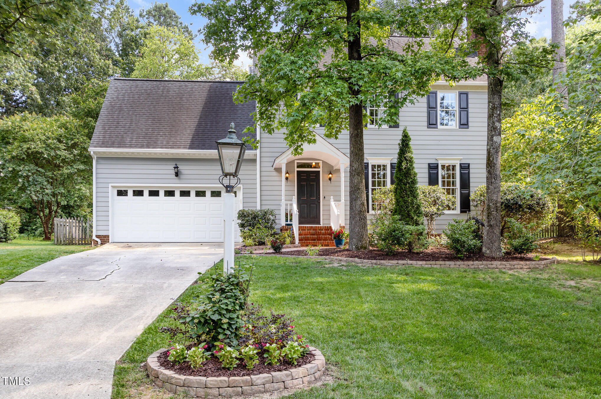 1910 Bearkling Place