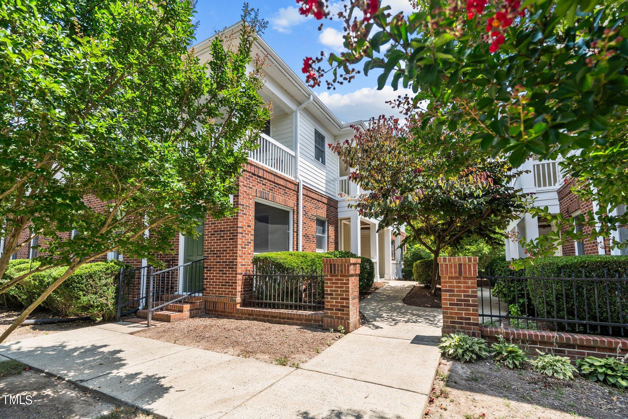 700 Copperline Drive Unit 201