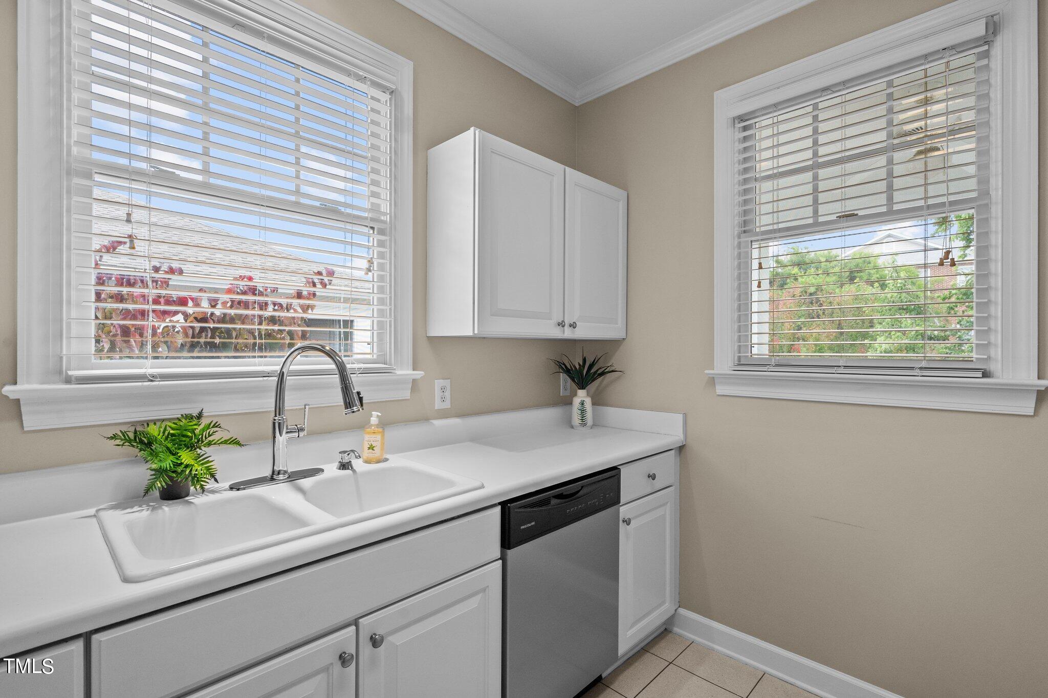 700 Copperline Drive Unit 201