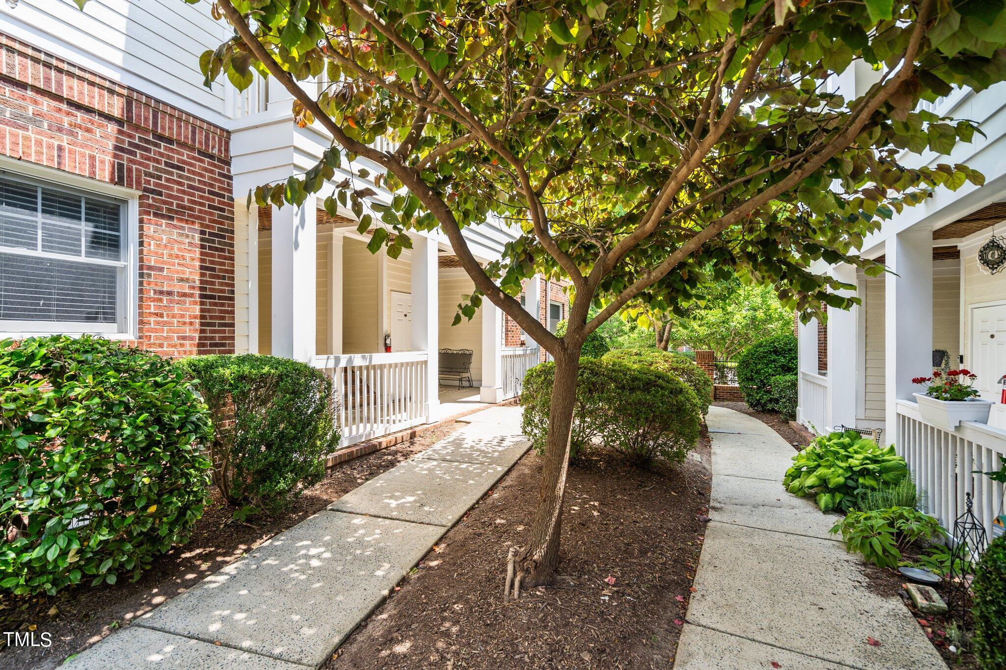 700 Copperline Drive Unit 201