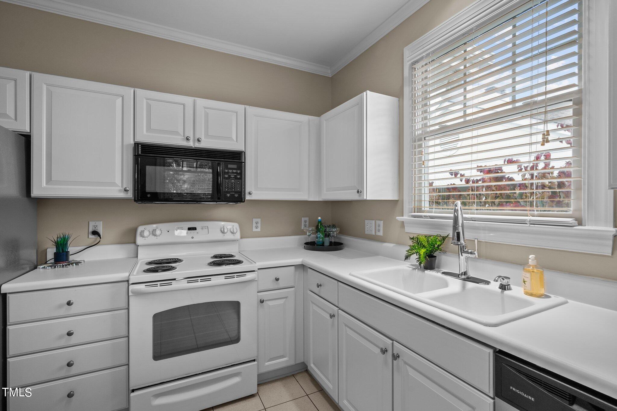700 Copperline Drive Unit 201