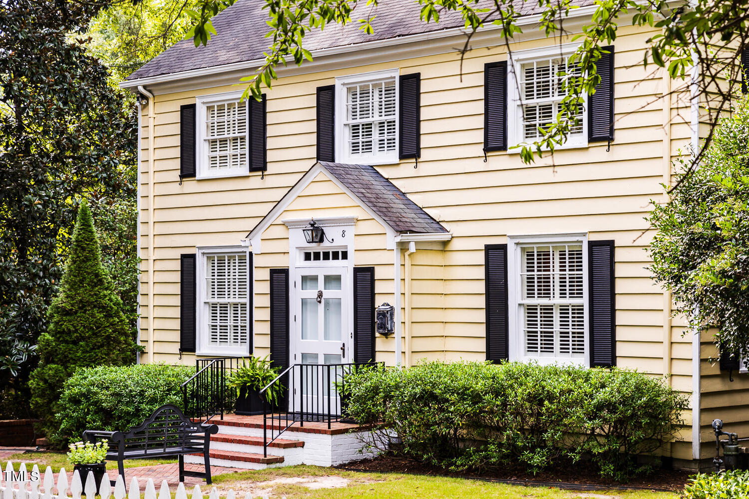 8 Sylvan Road