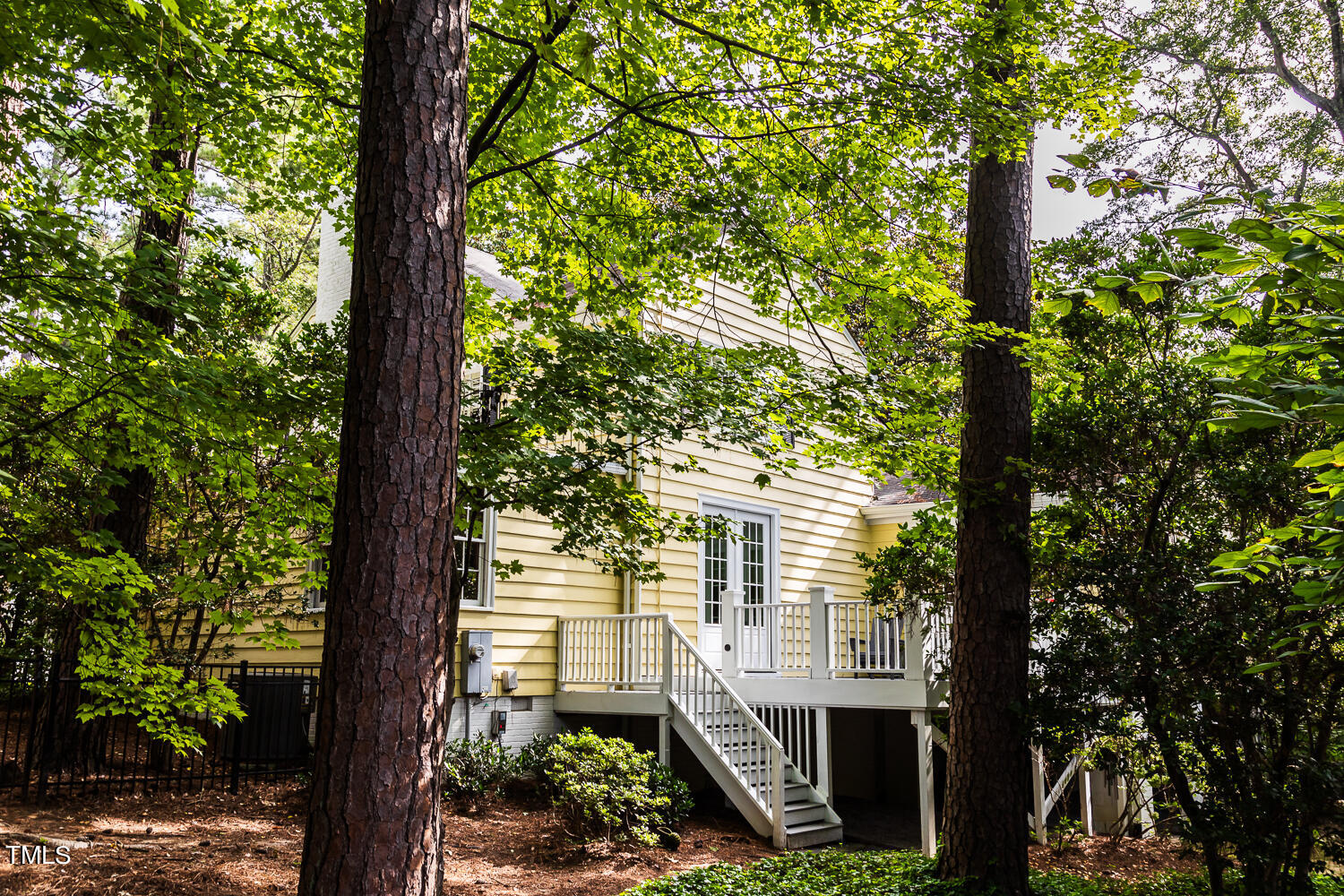 8 Sylvan Road
