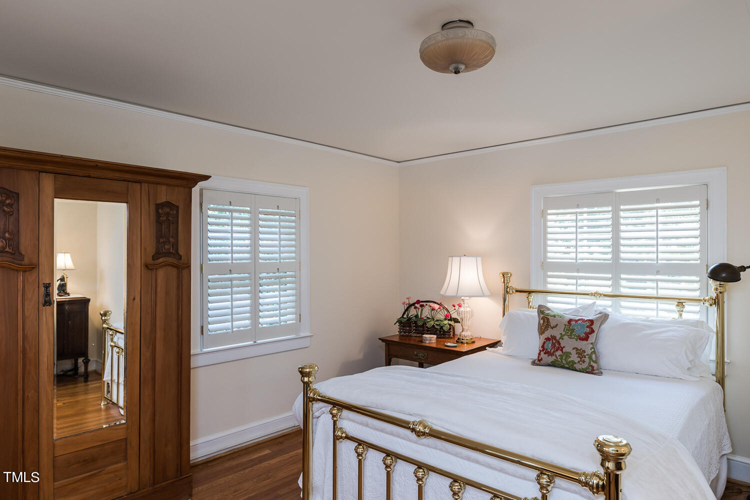 8 Sylvan Road
