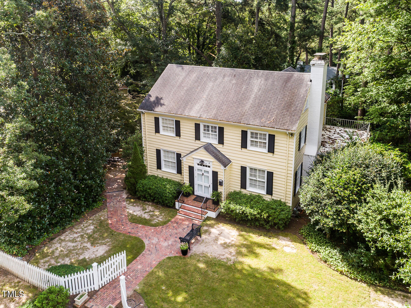 8 Sylvan Road
