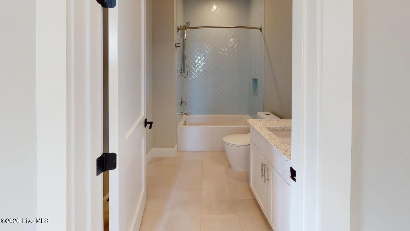 123 Seafaring Lane
