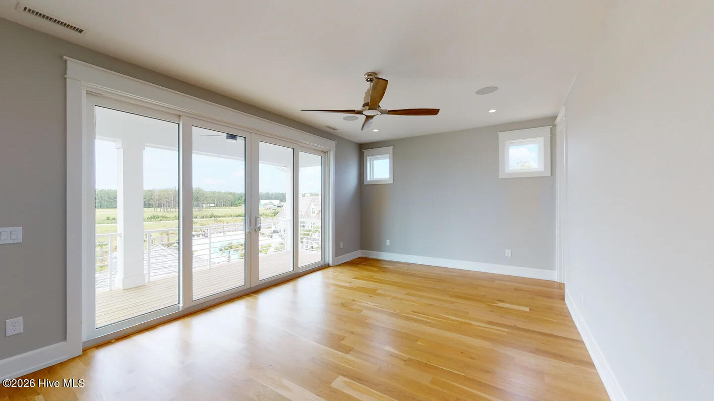123 Seafaring Lane