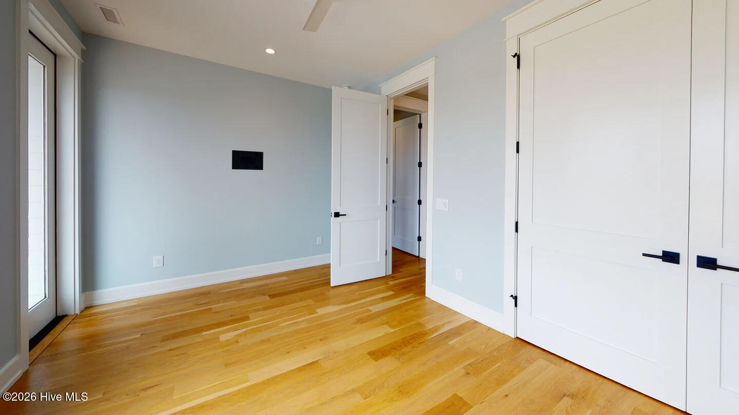 123 Seafaring Lane