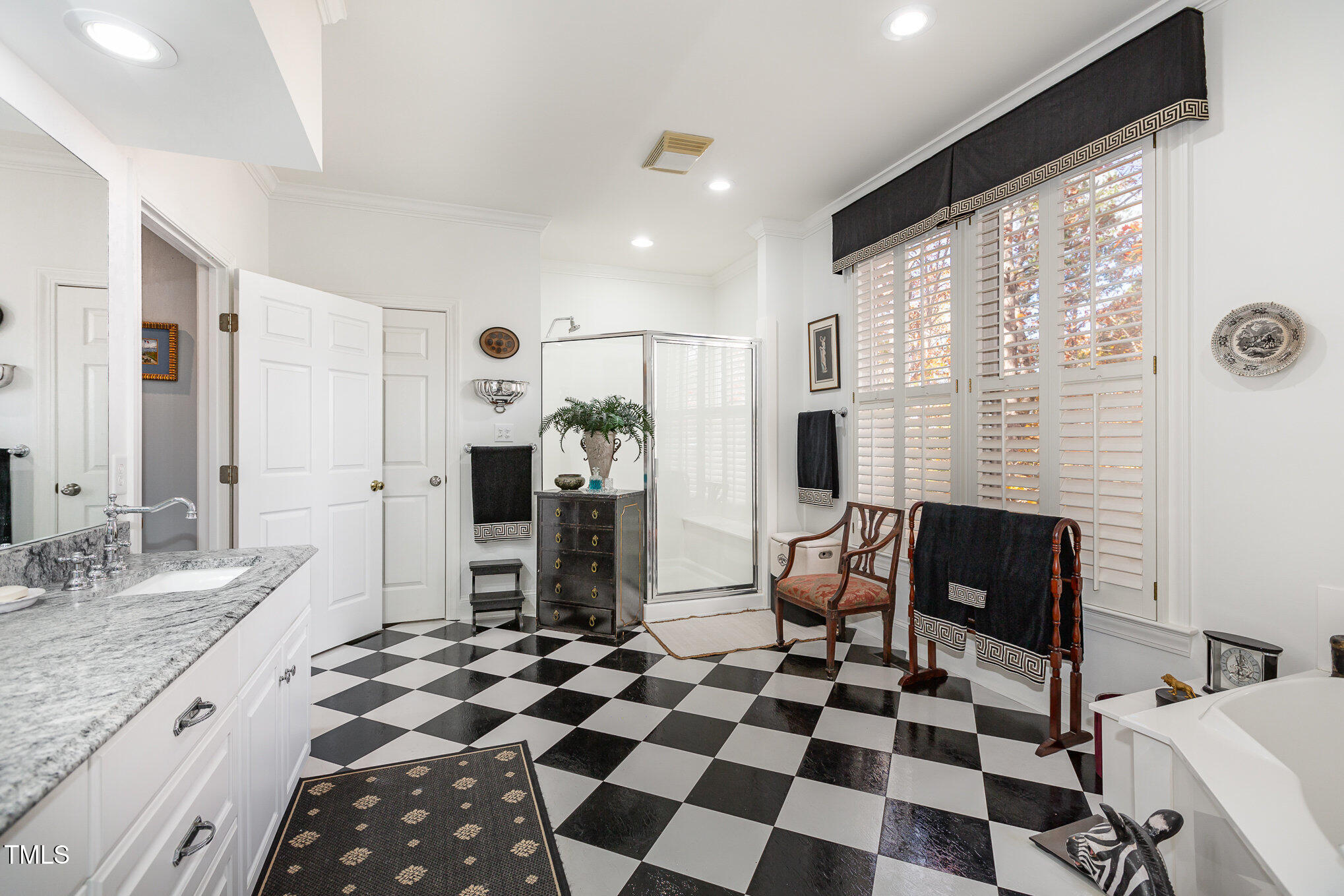 918 Woodham, Pittsboro