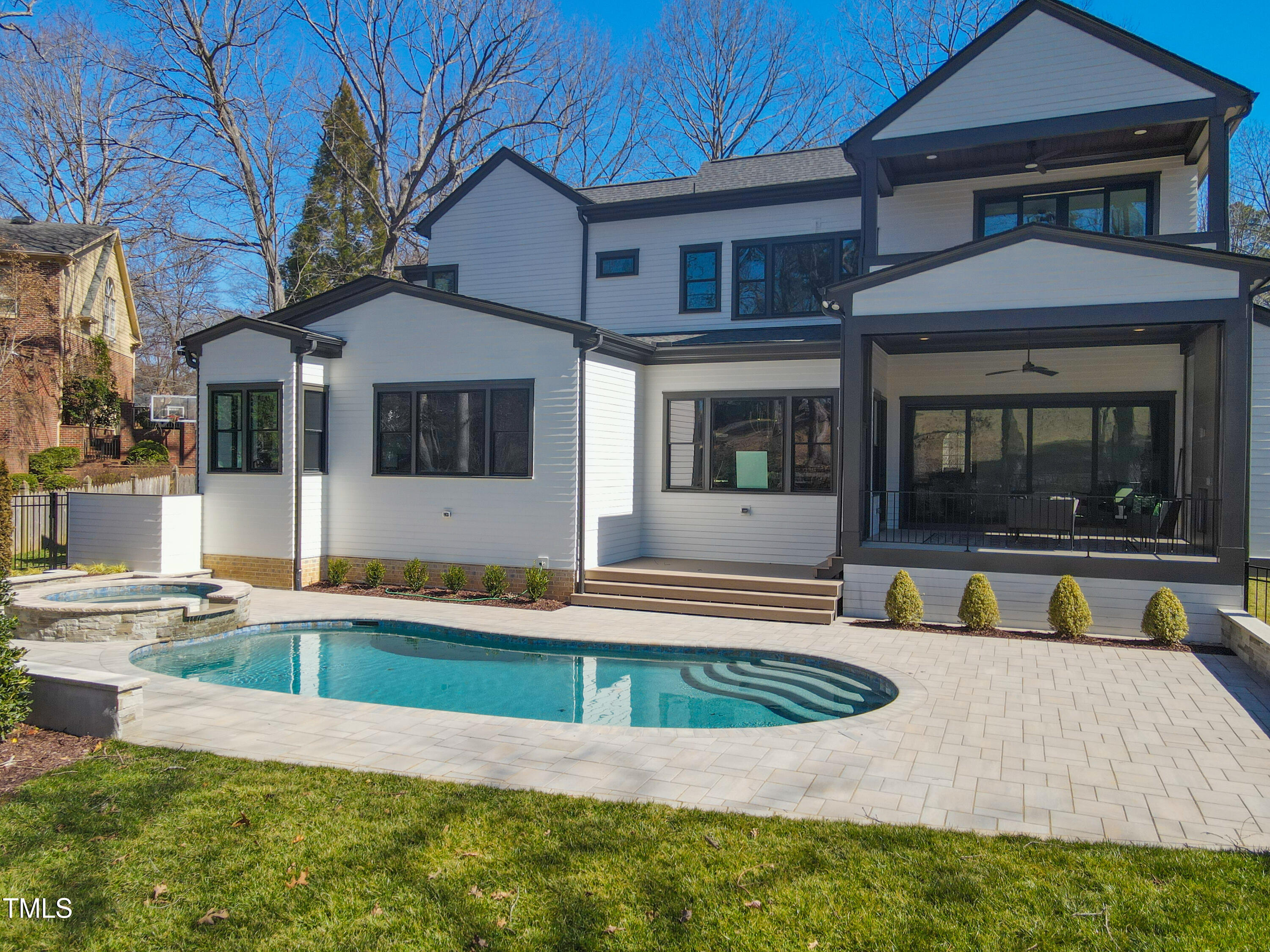 7621 Wingfoot Drive