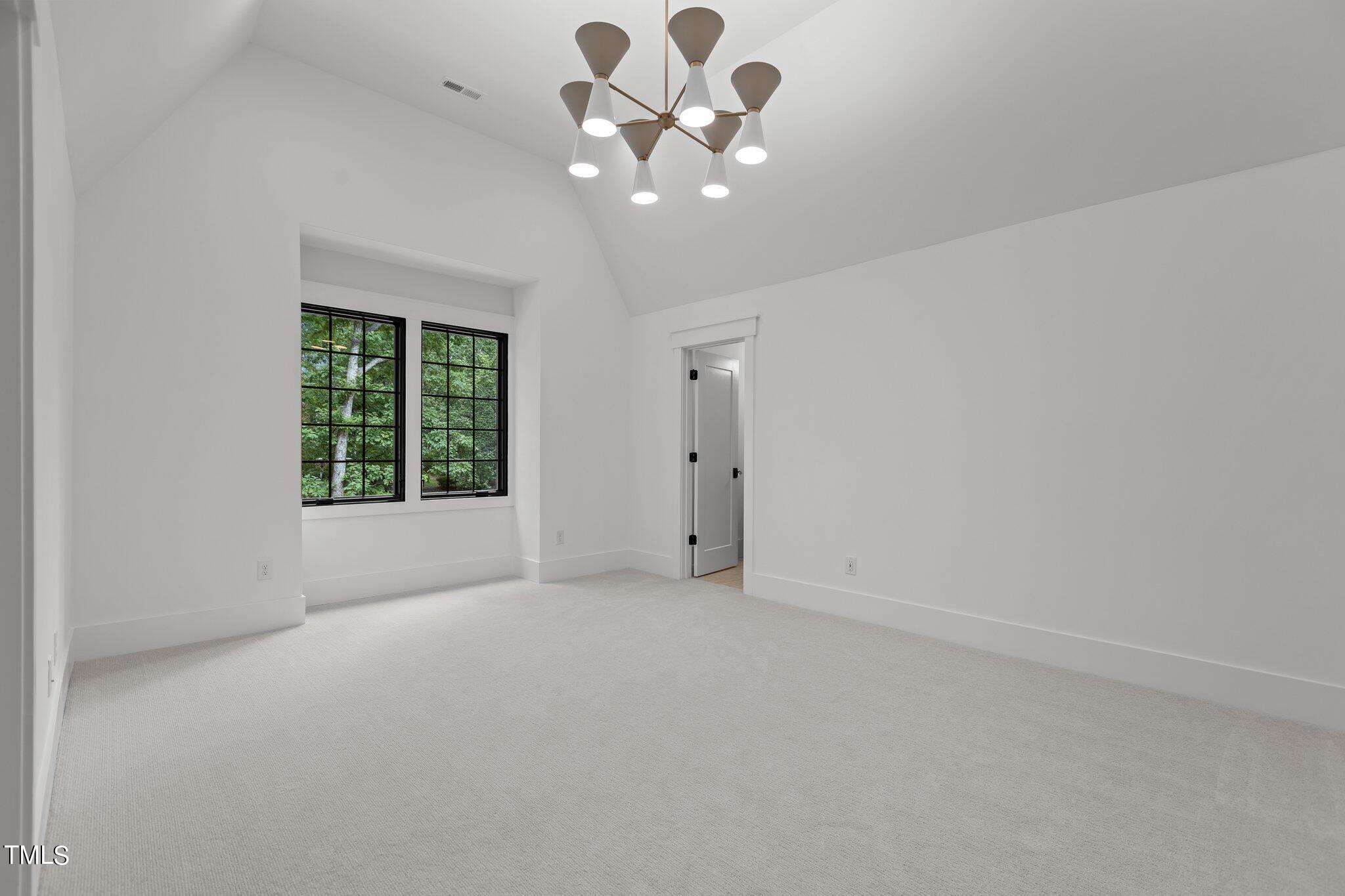 7621 Wingfoot Drive