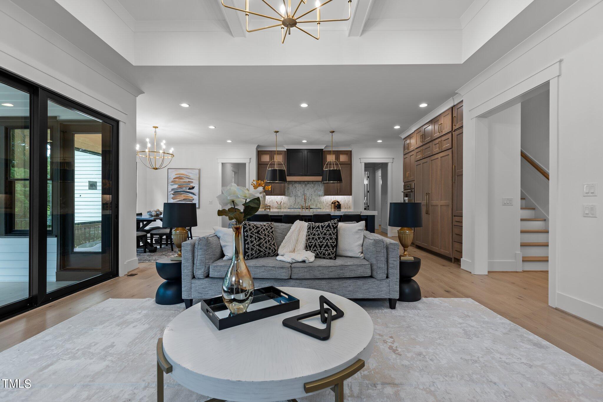 7621 Wingfoot Drive