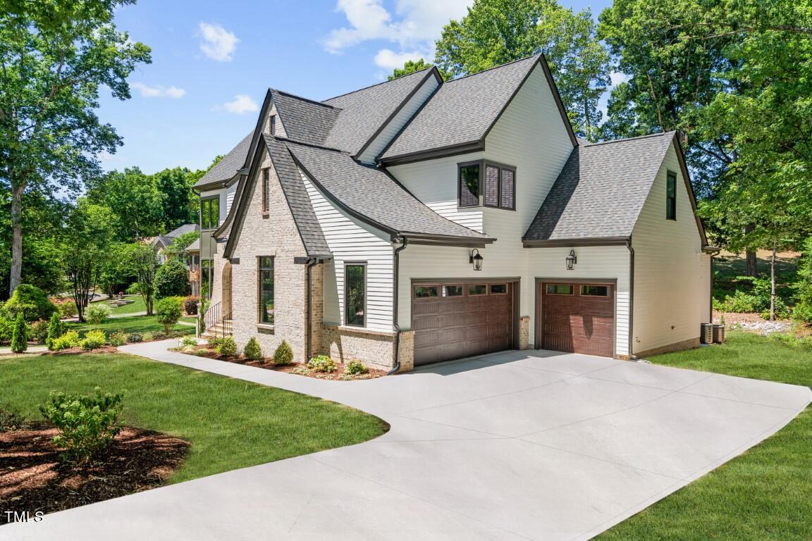 7621 Wingfoot Drive