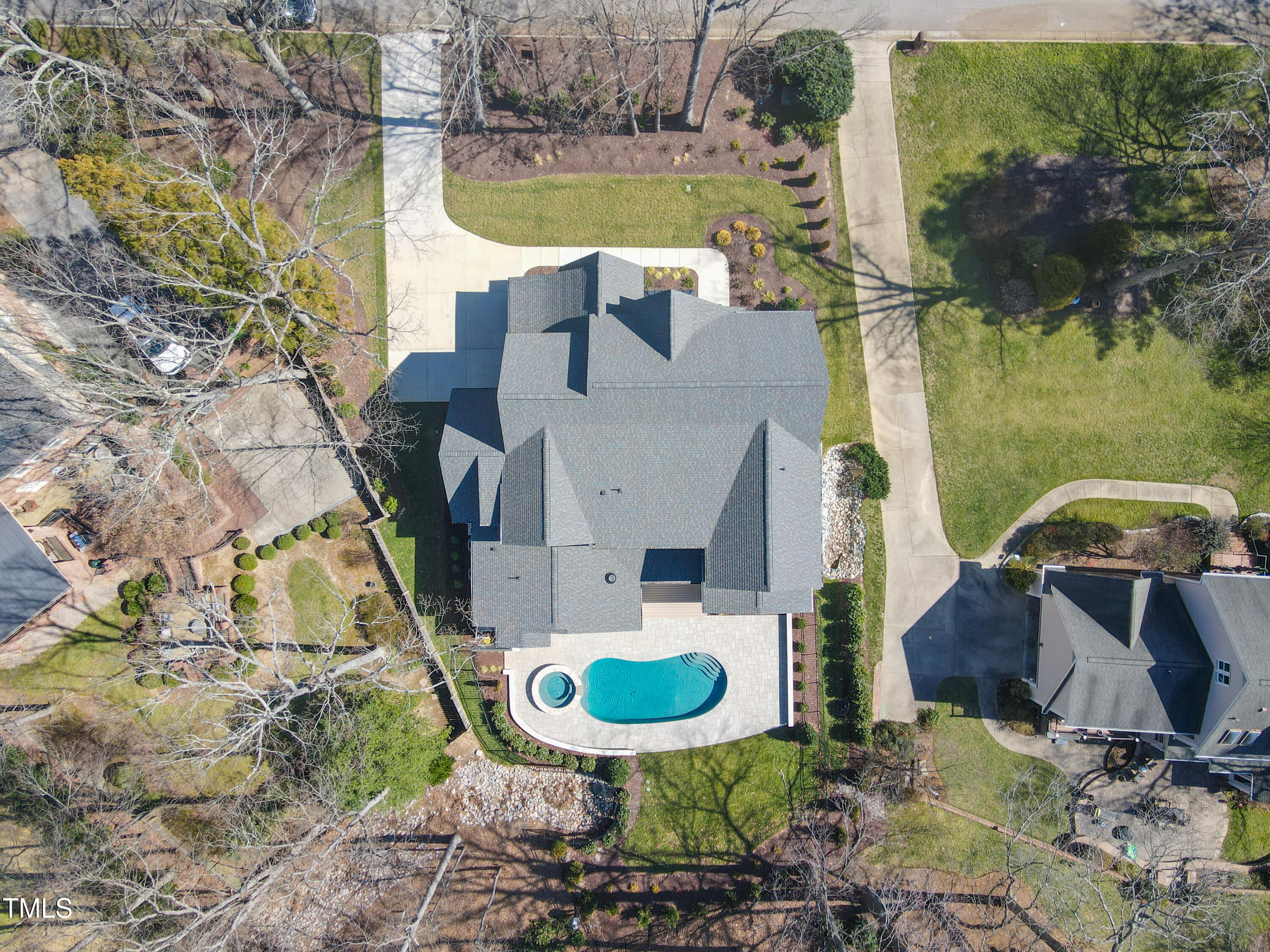 7621 Wingfoot Drive