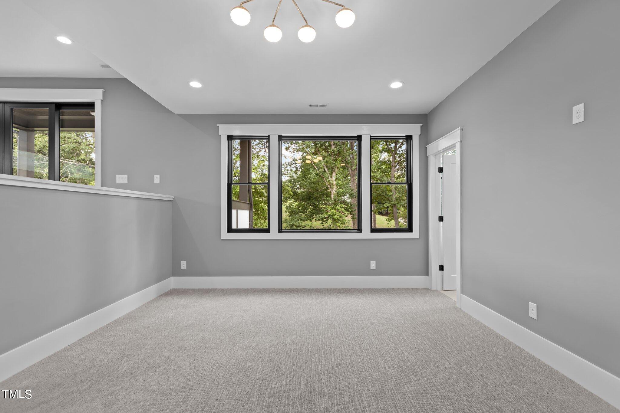 7621 Wingfoot Drive