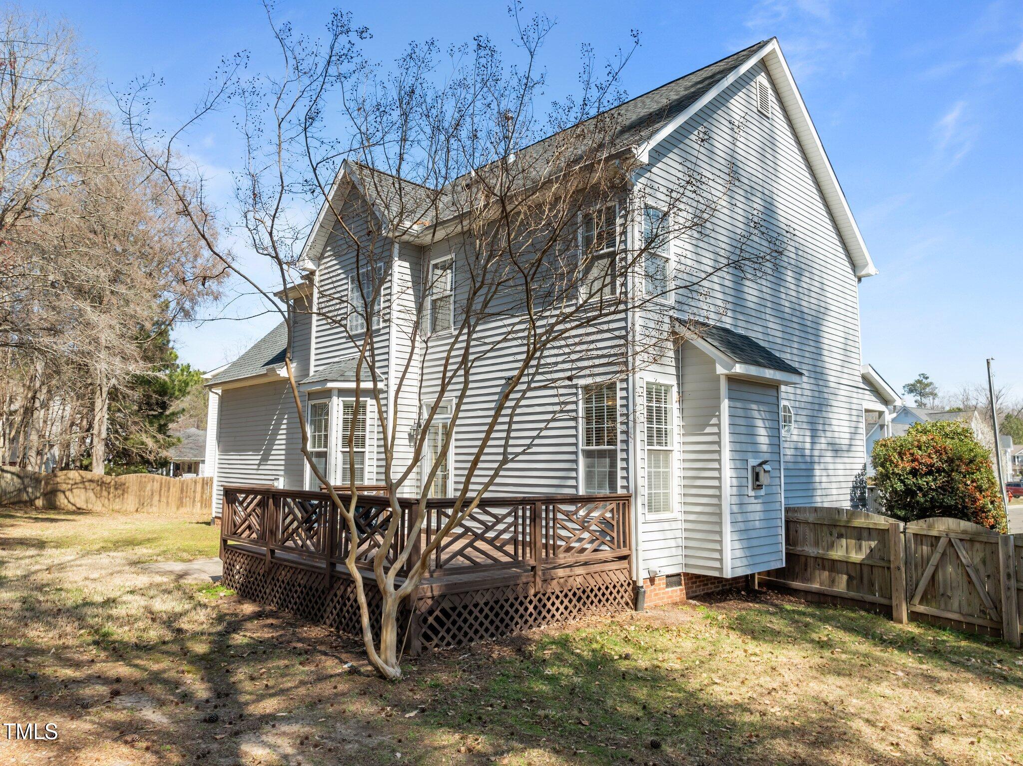 14 Gingerwood Lane, Durham