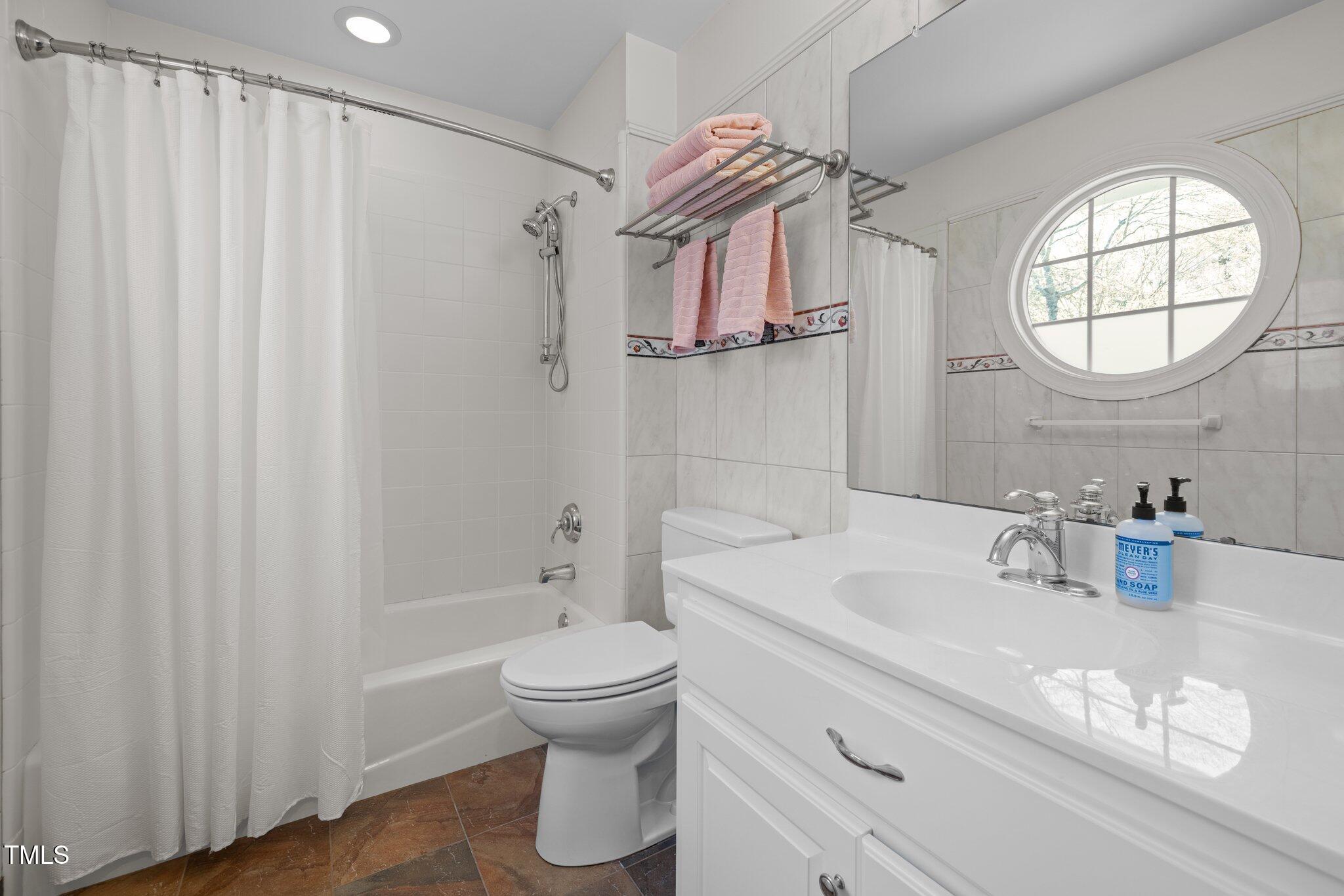 108 Ironwoods Drive Drive, Chapel Hill