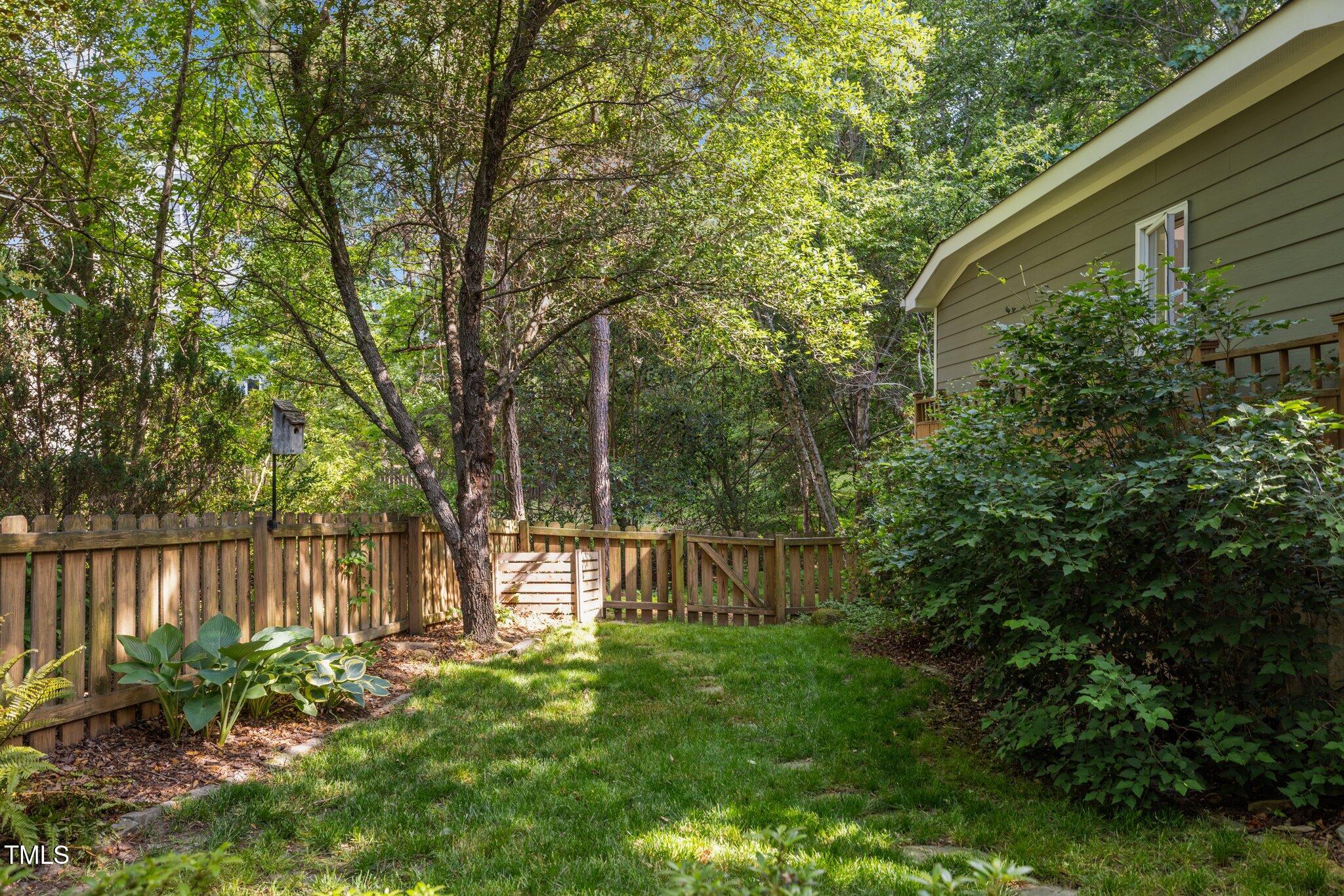 204 Rossburn Way