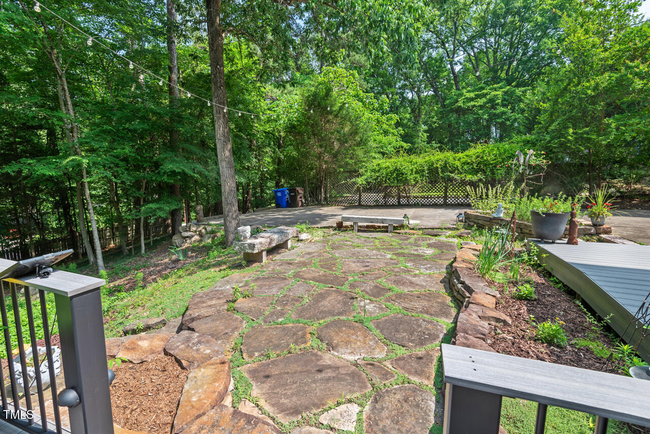108 Hotelling Court