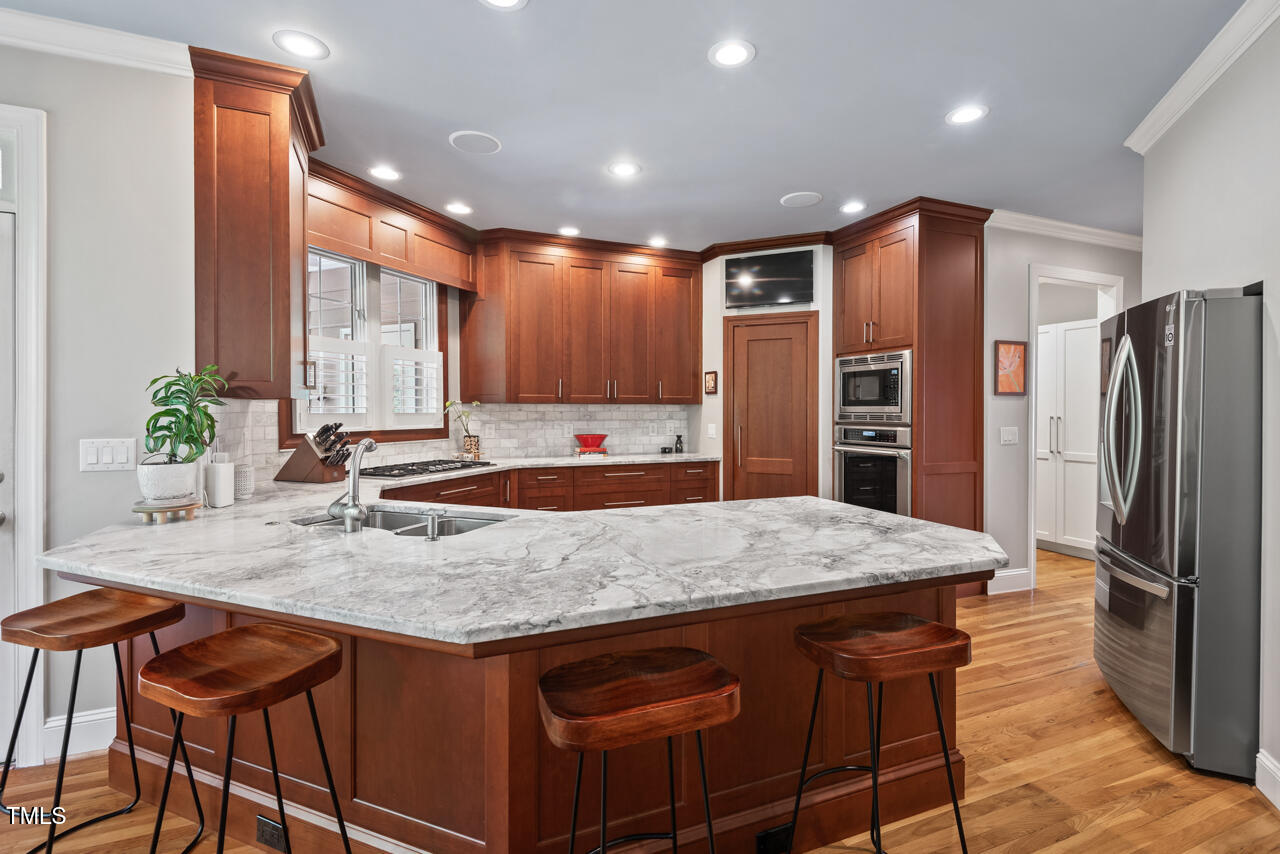 108 Hotelling Court