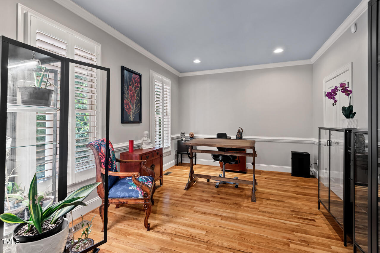 108 Hotelling Court