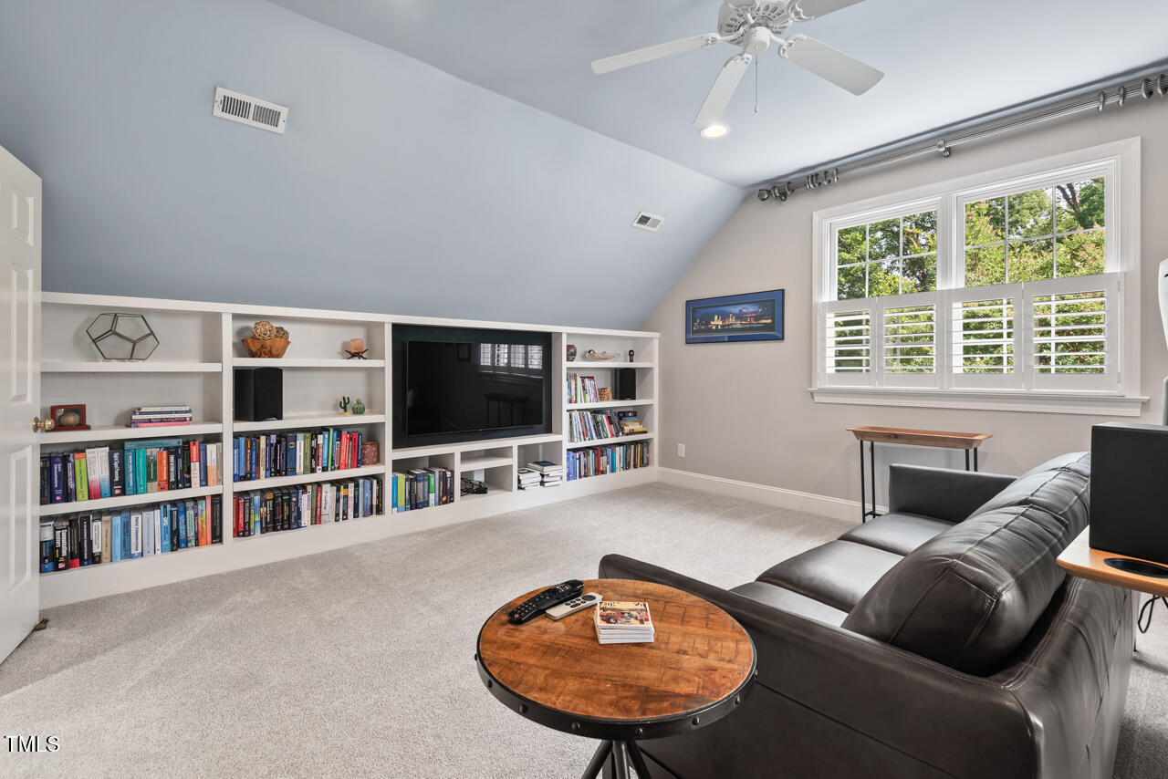 108 Hotelling Court