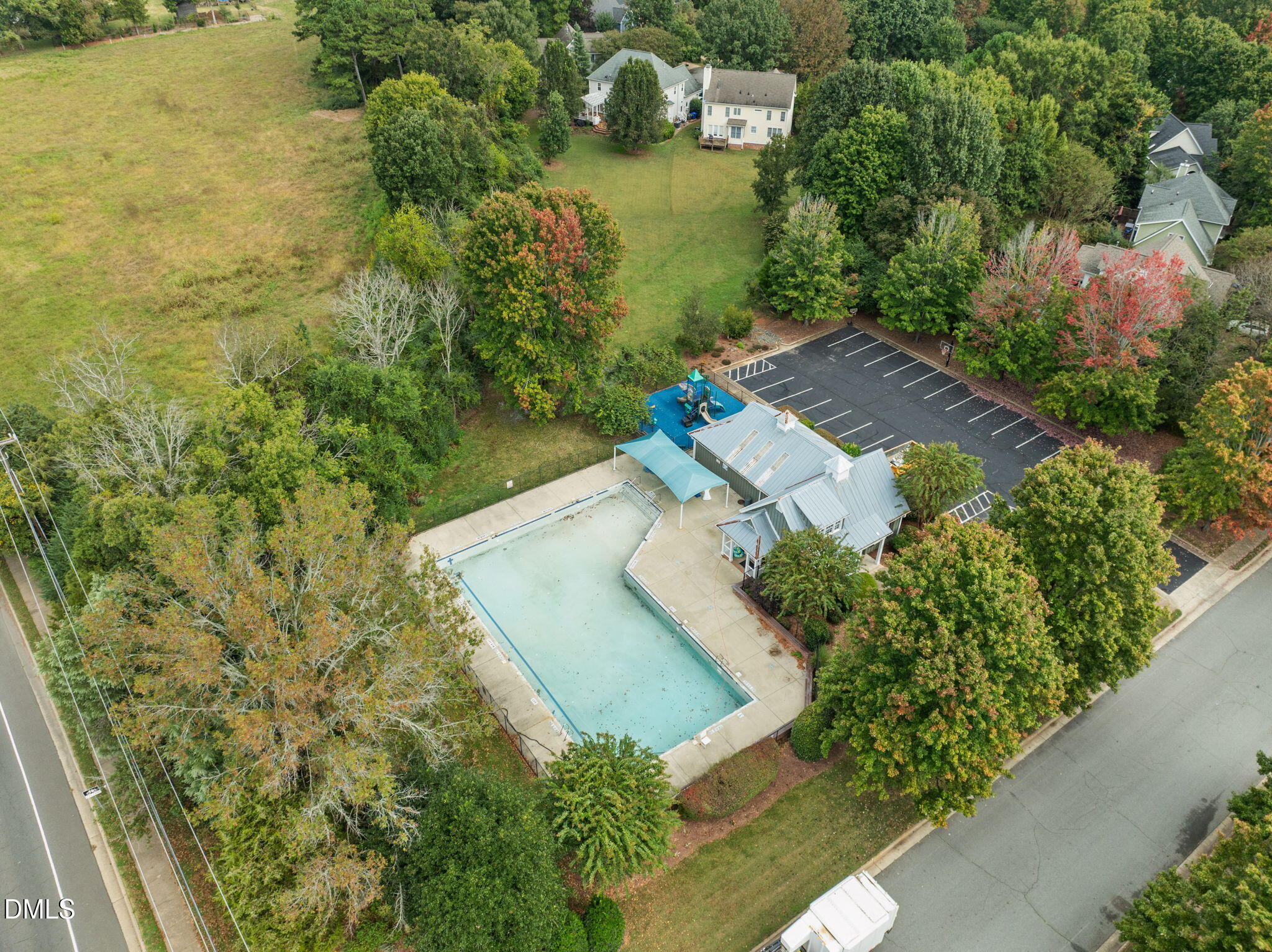 302 Sunset Creek Circle