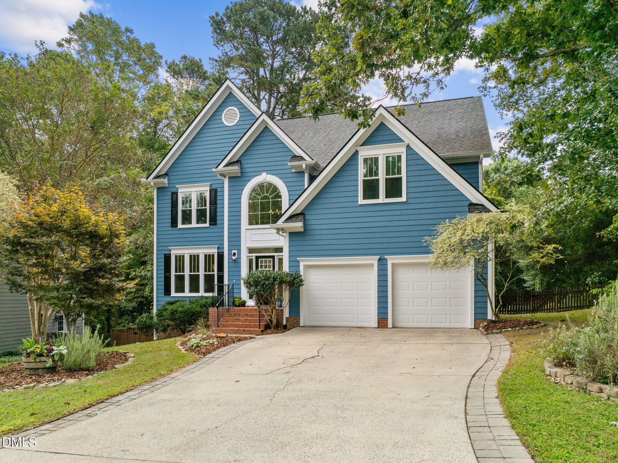 302 Sunset Creek Circle