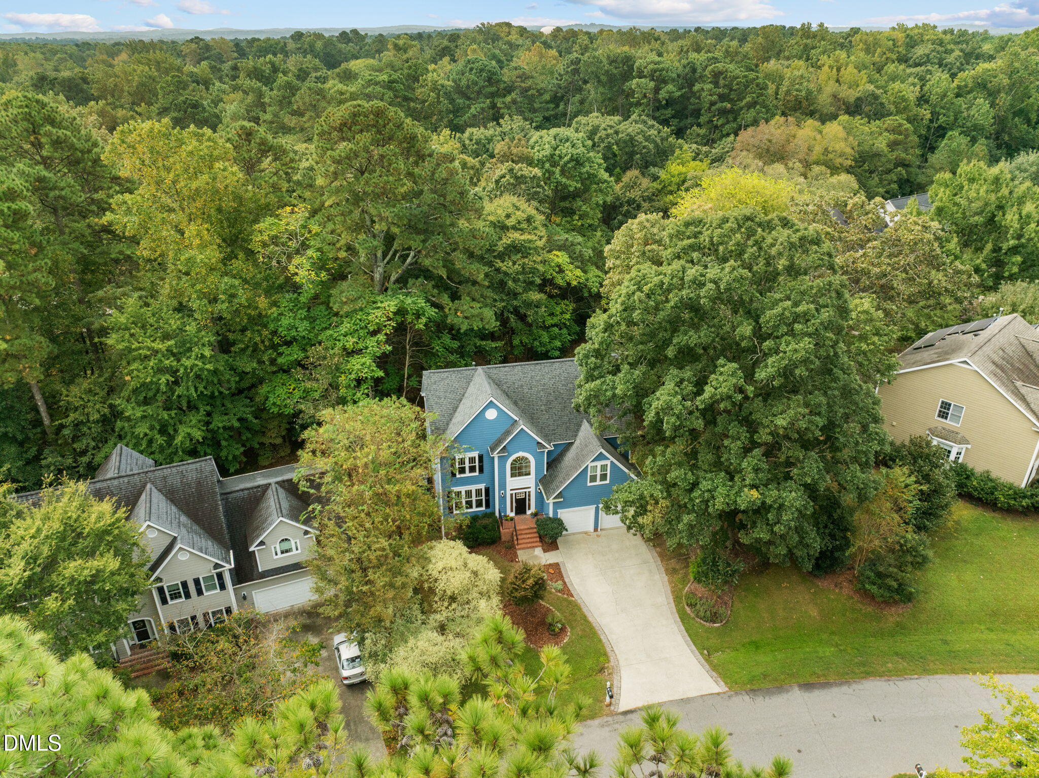 302 Sunset Creek Circle