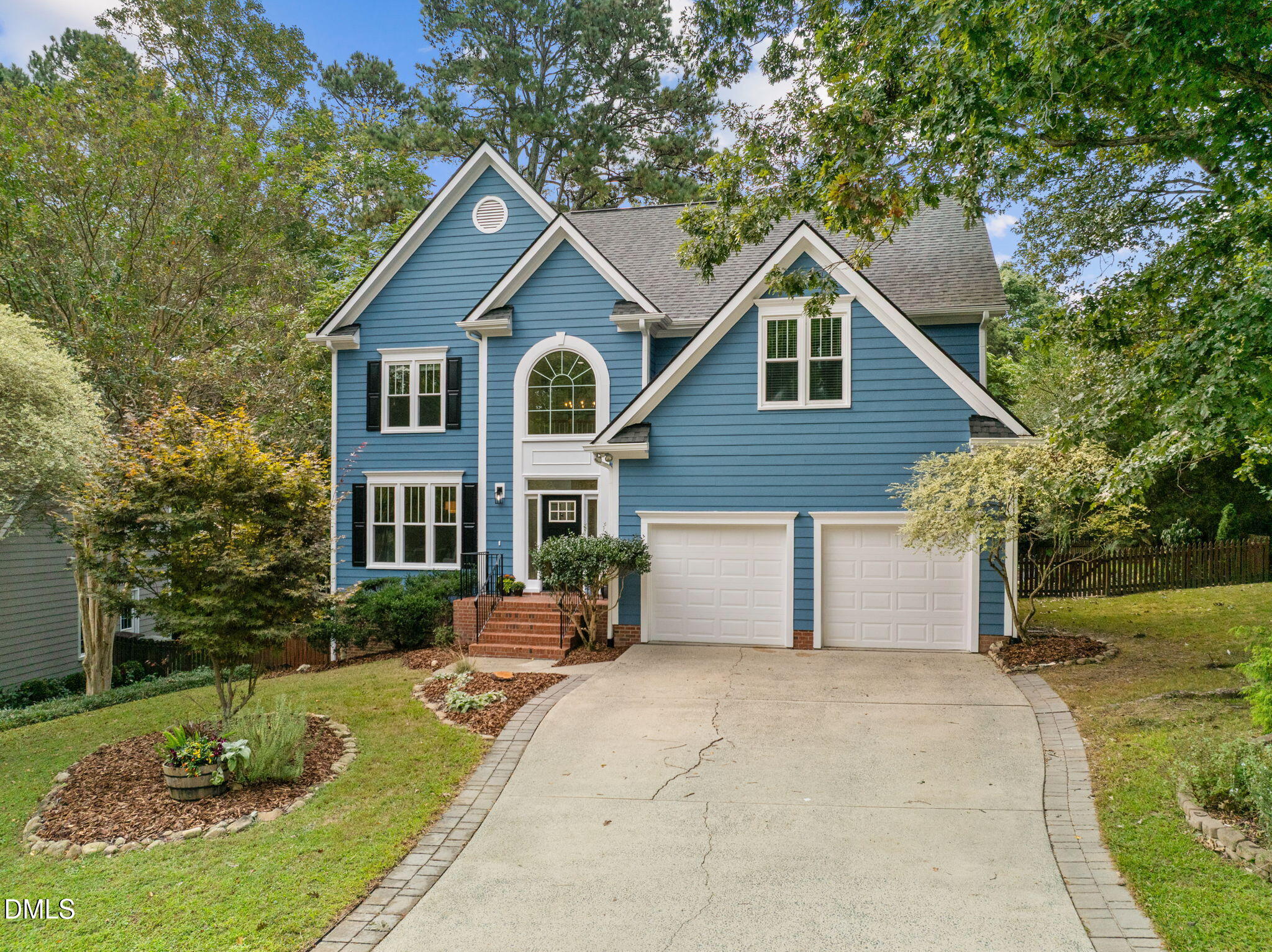 302 Sunset Creek Circle