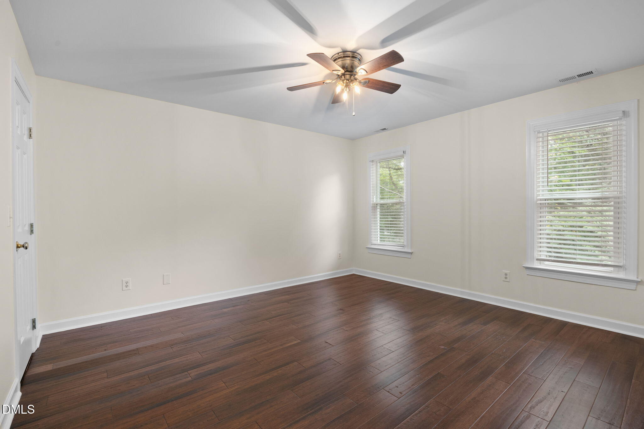 302 Sunset Creek Circle