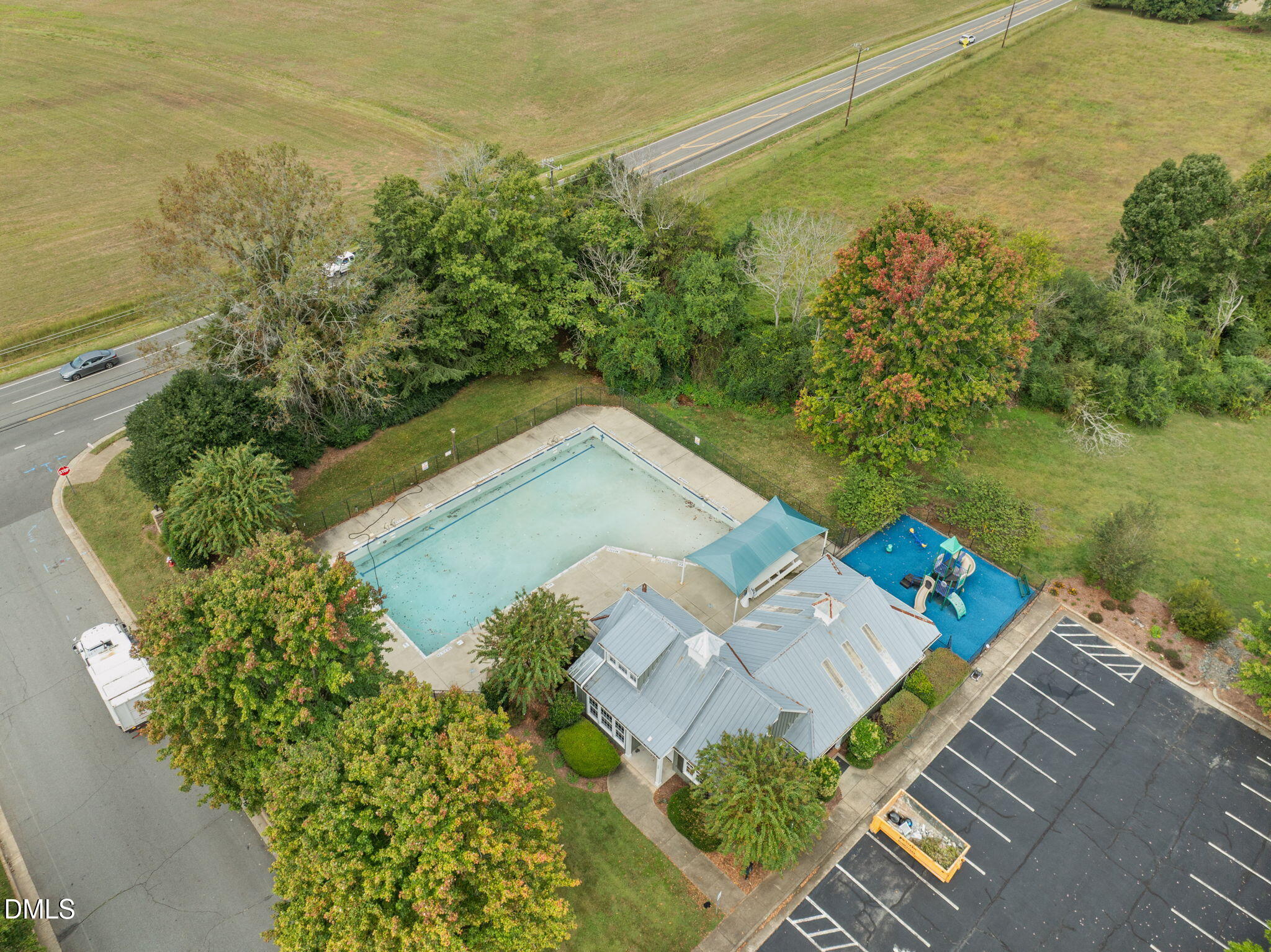 302 Sunset Creek Circle