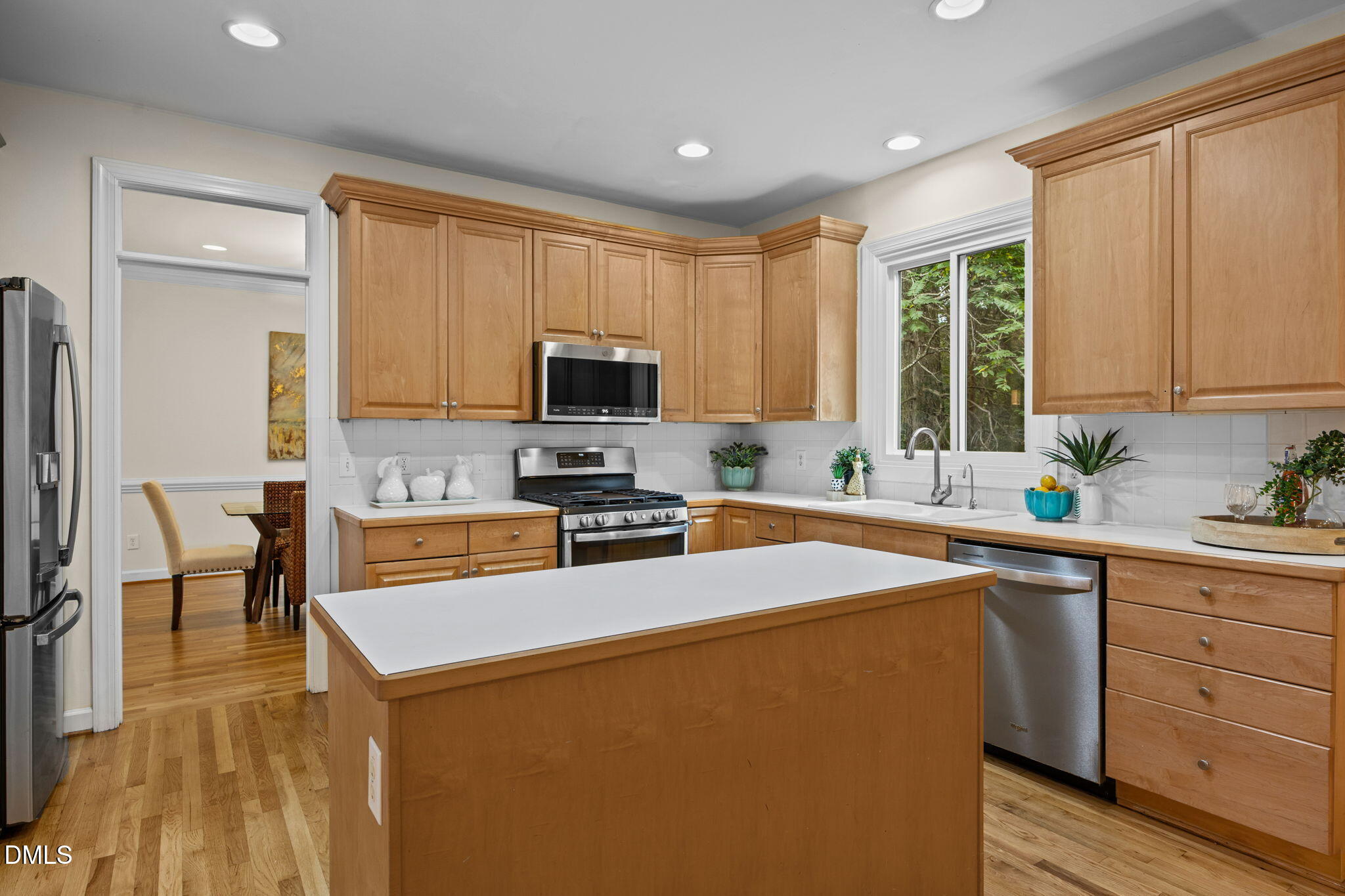 302 Sunset Creek Circle