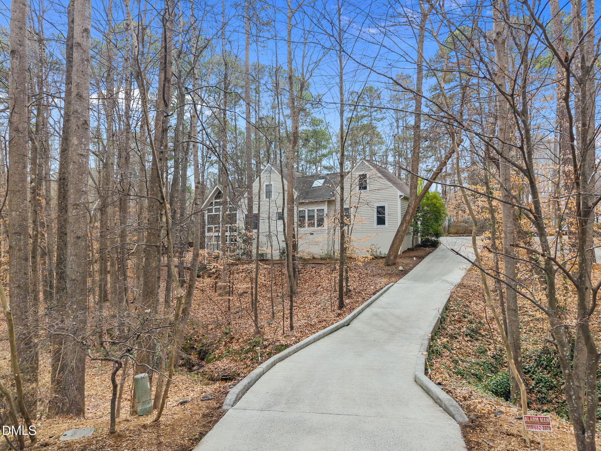 110 Linnaeus Place