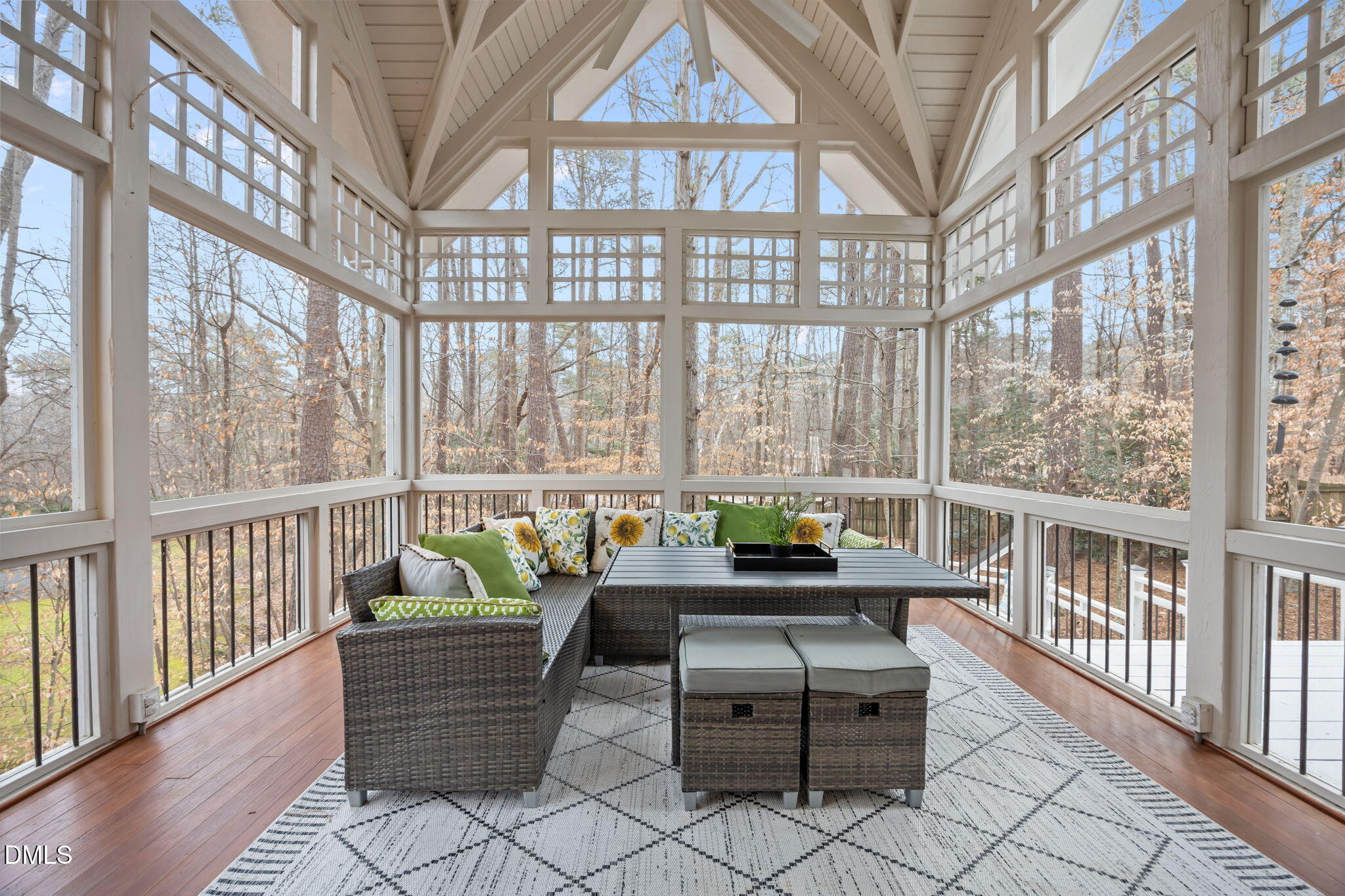 110 Linnaeus Place