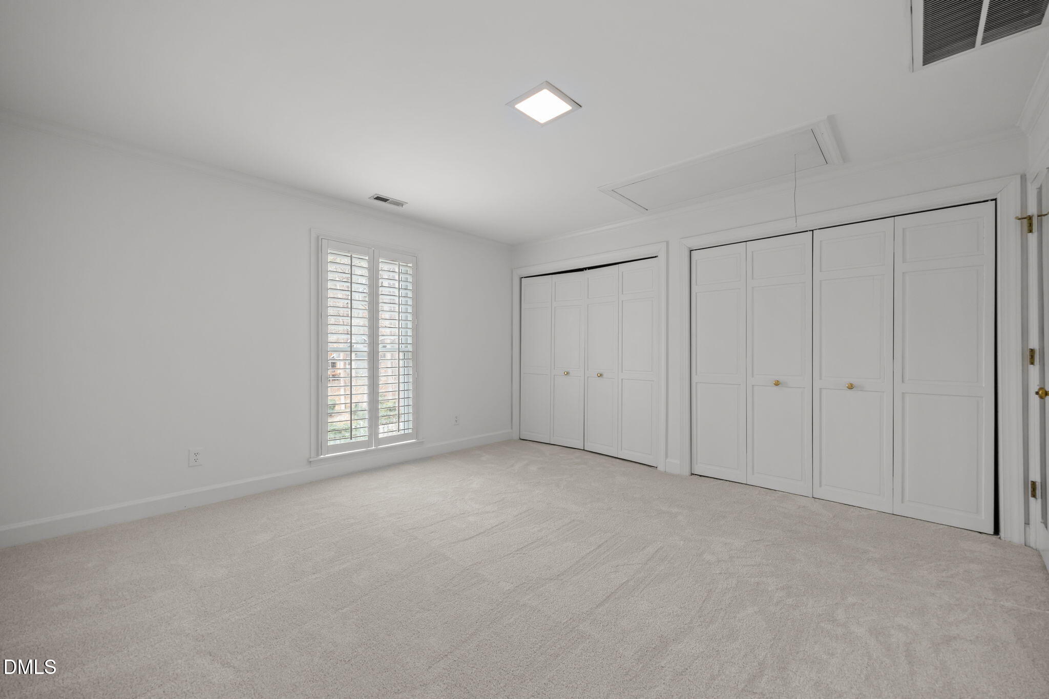 110 Linnaeus Place