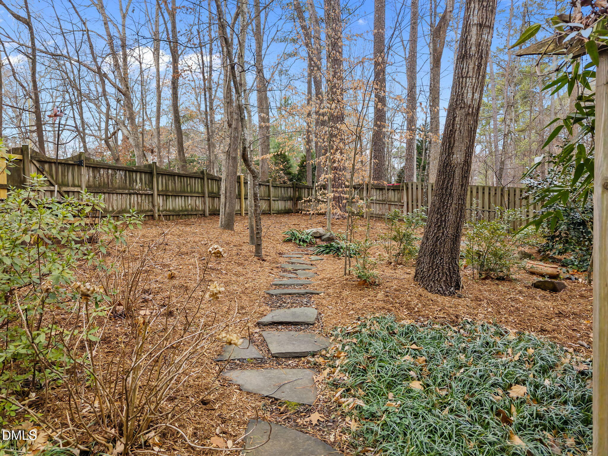 110 Linnaeus Place